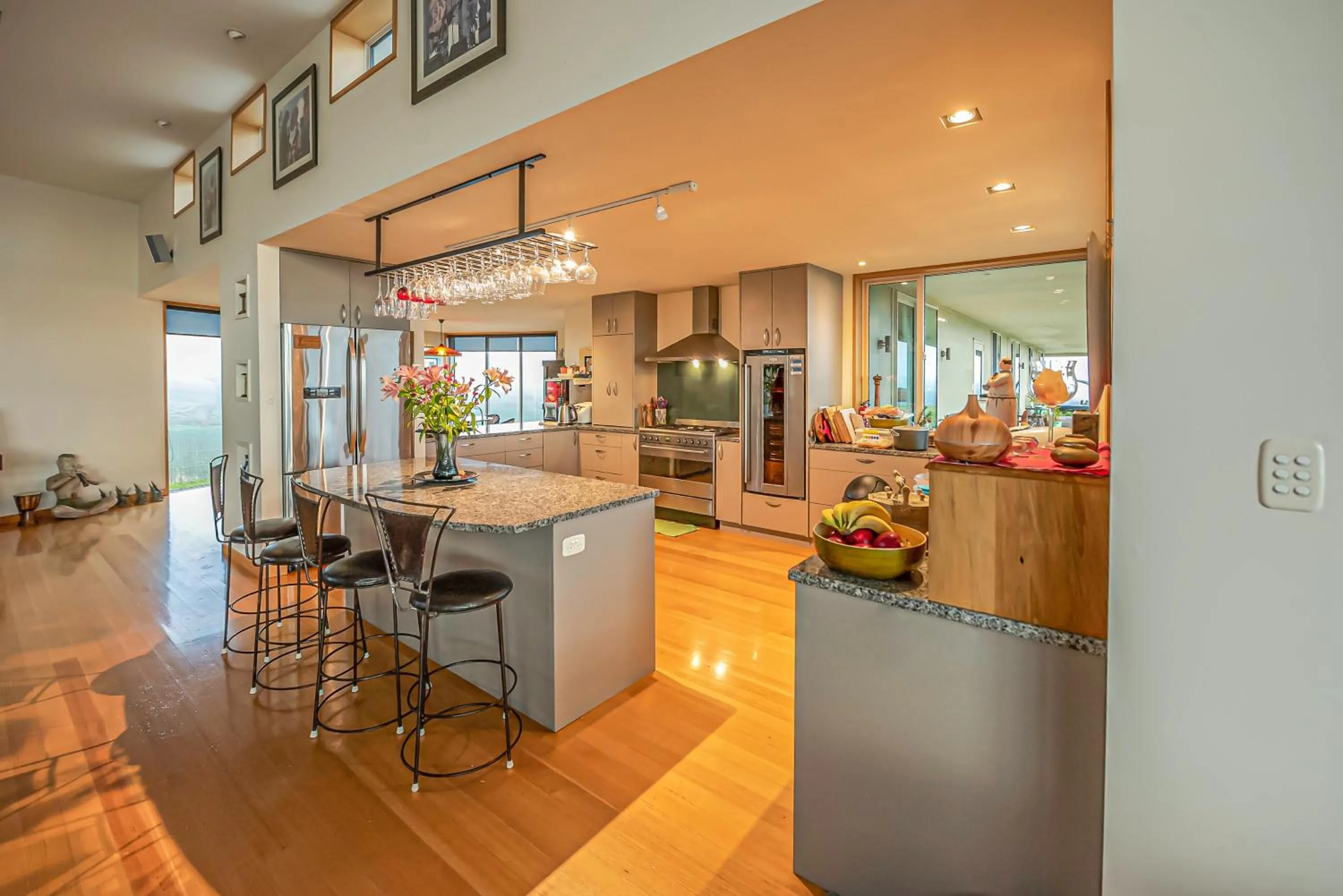 Kitchen or kitchenette in Mountainview Villa
