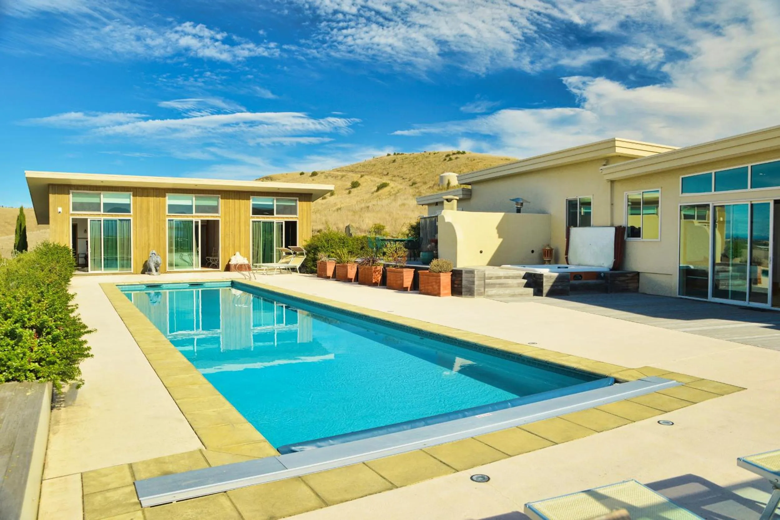 Property building in Mountainview Villa