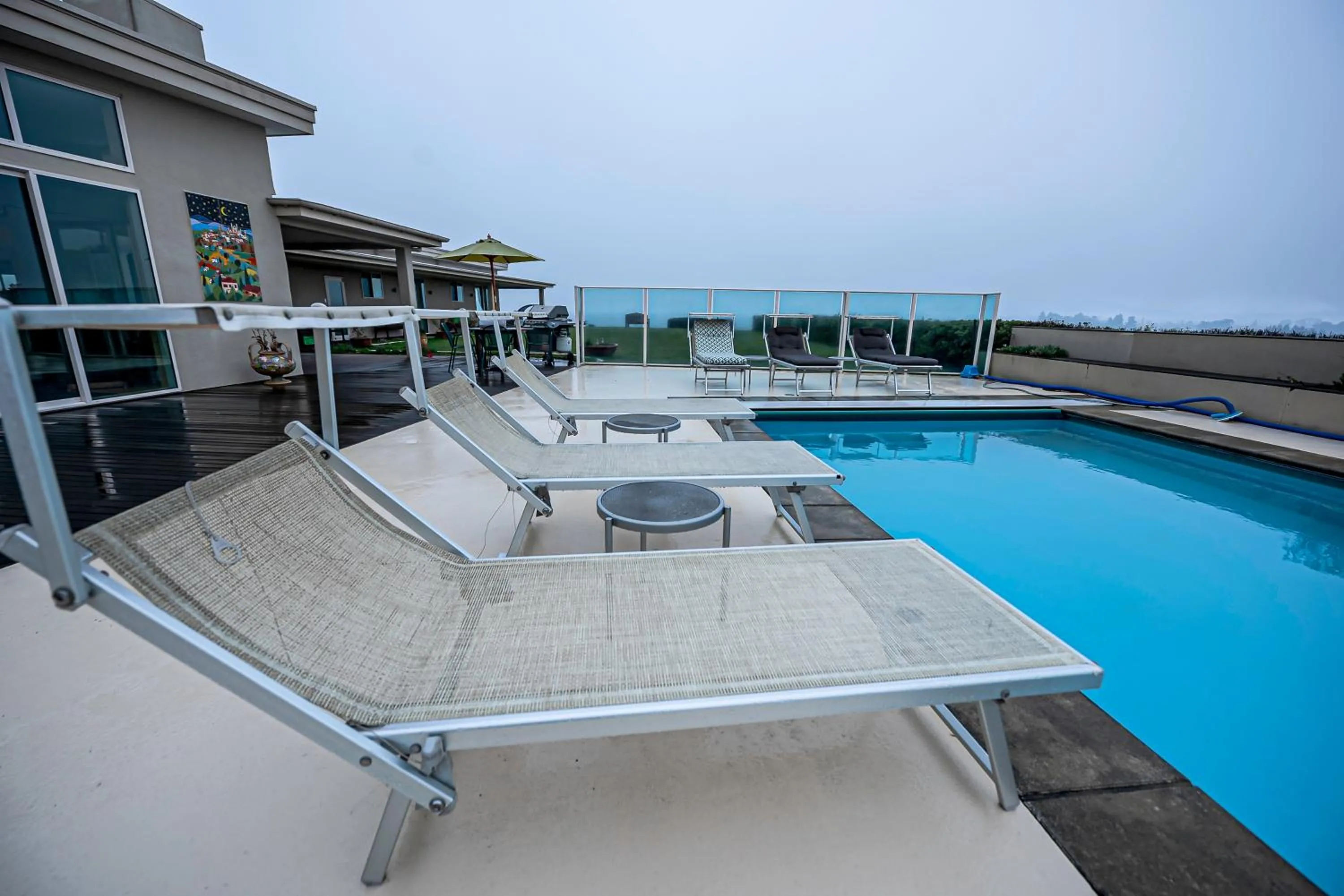 Swimming pool in Mountainview Villa