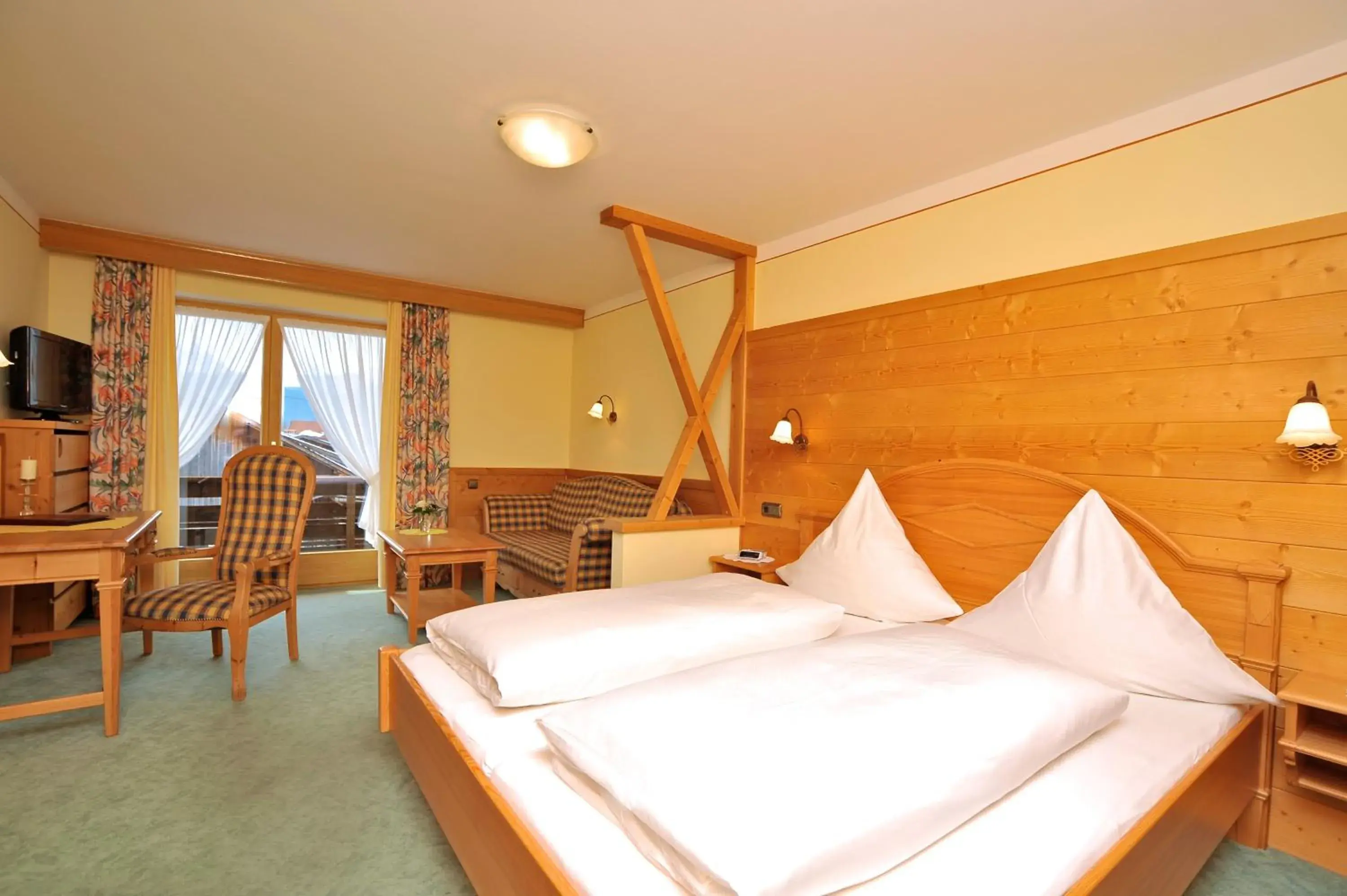 Comfort Double Room in Landgasthof Zur Post Comfort Double Room in Landgasthof Zur Post