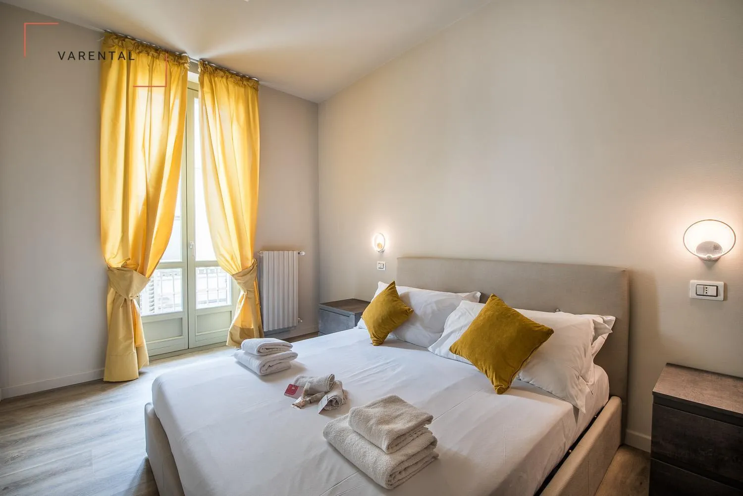 Bed in Carlina Palace by Varental
