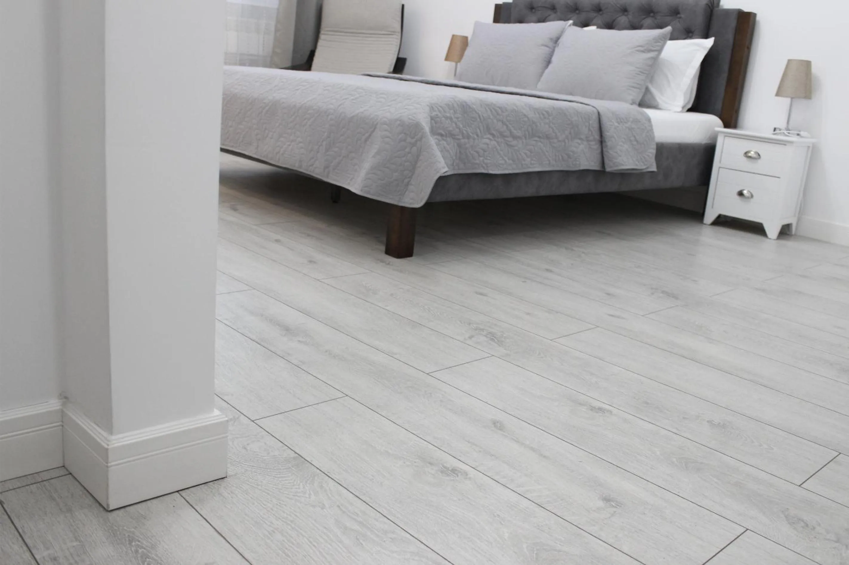 Bedroom, Bed in Luxury City Center Apartment - Bucharest Railways Station