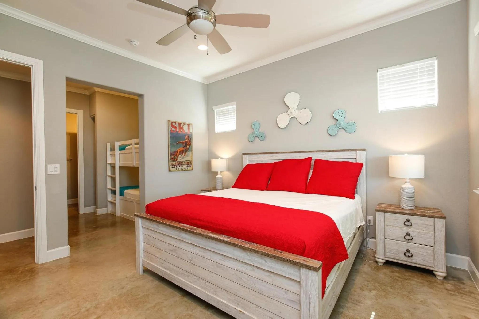Bed in Luxury Lake LBJ House with Heated Swimming Pool and Spill Over Hot Tub and 2 Boat Slips