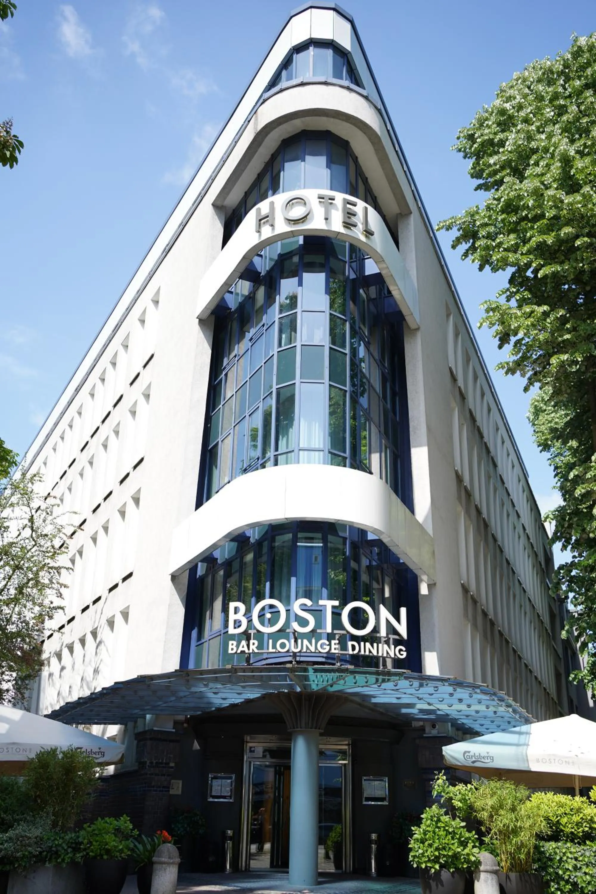 Property building in Boston Hotel HH