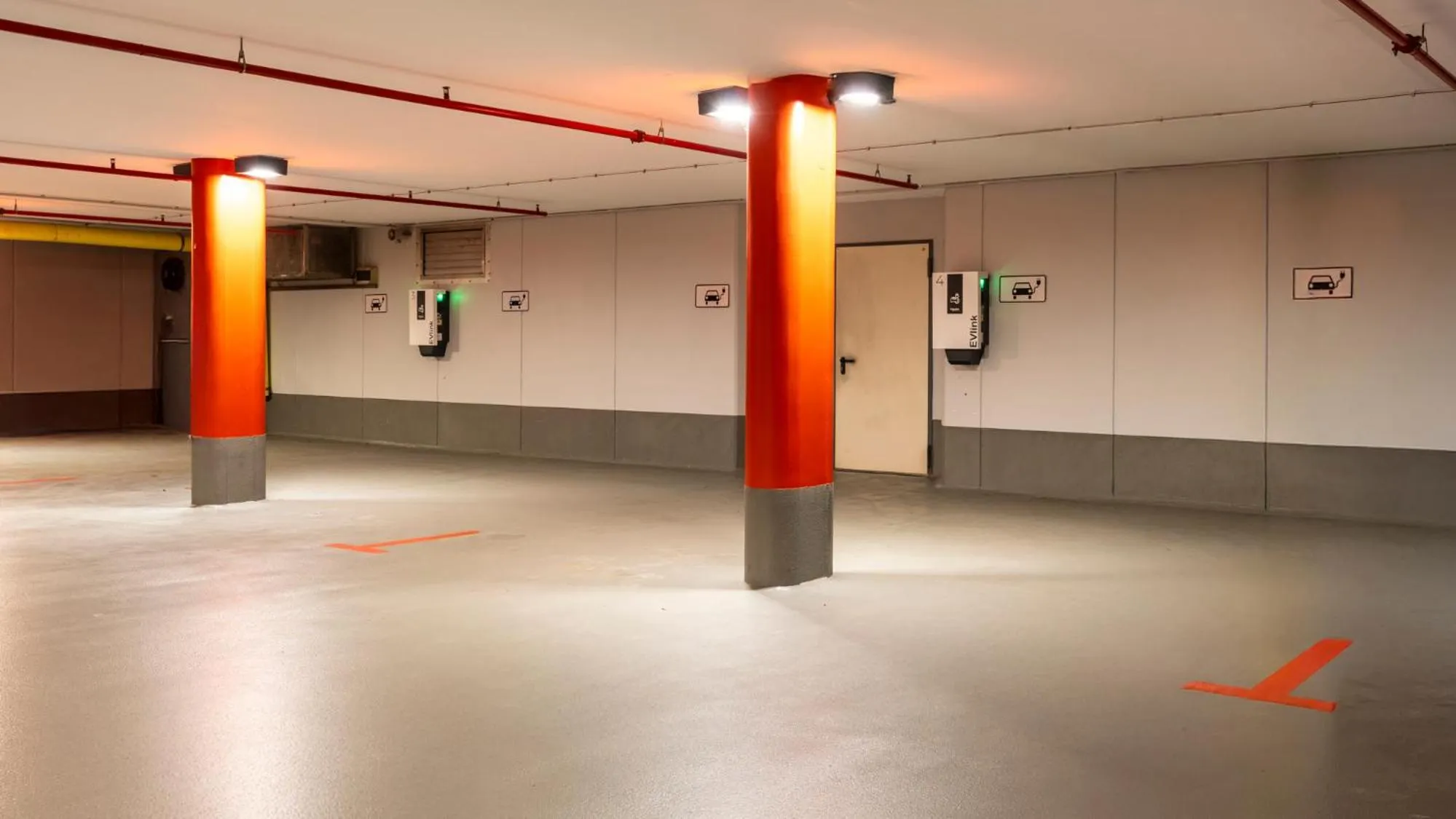 Parking in Boston Hotel HH