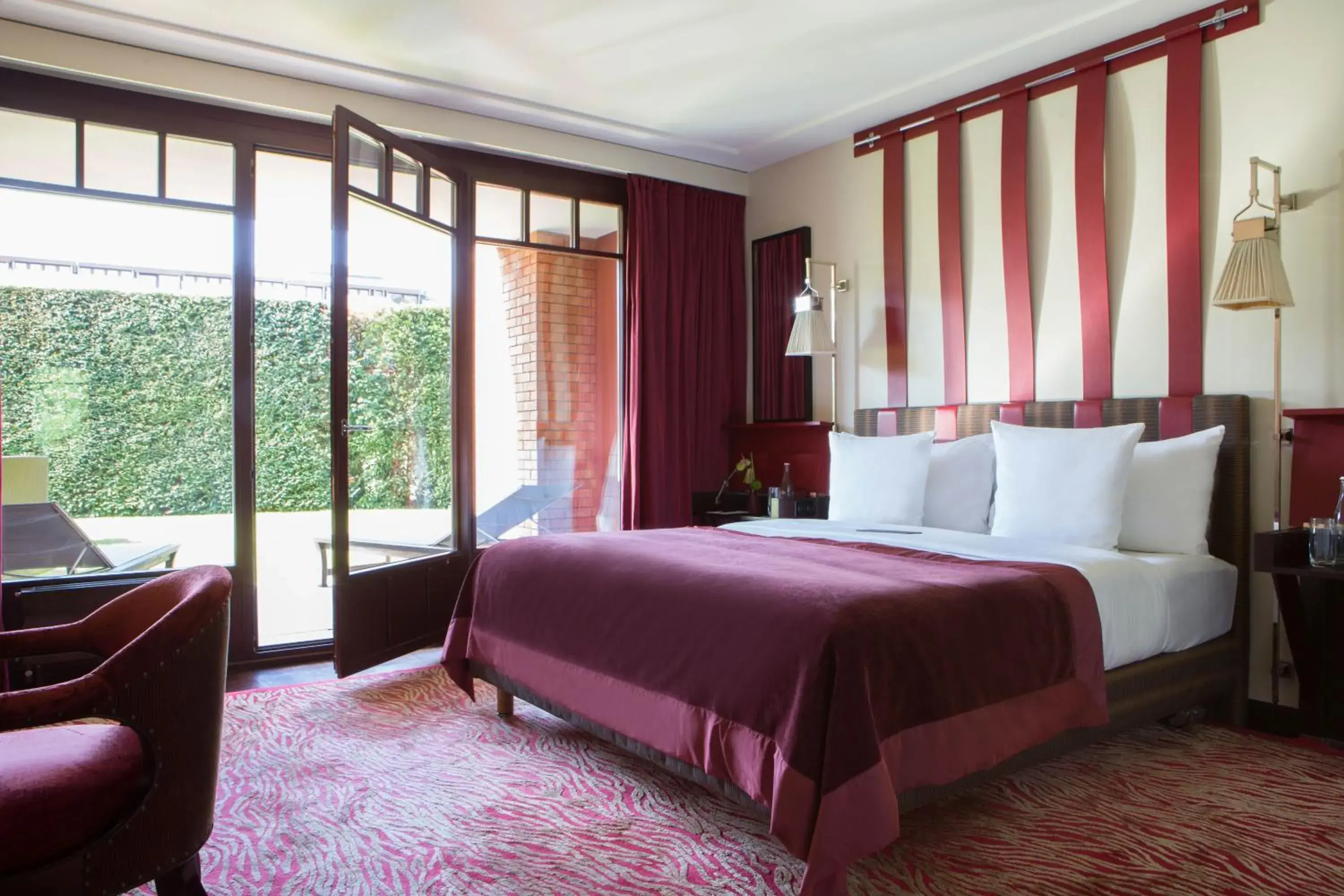 Bedroom, Bed in La Réserve Genève Hotel & Spa Bedroom, Bed in La Réserve Genève Hotel & Spa