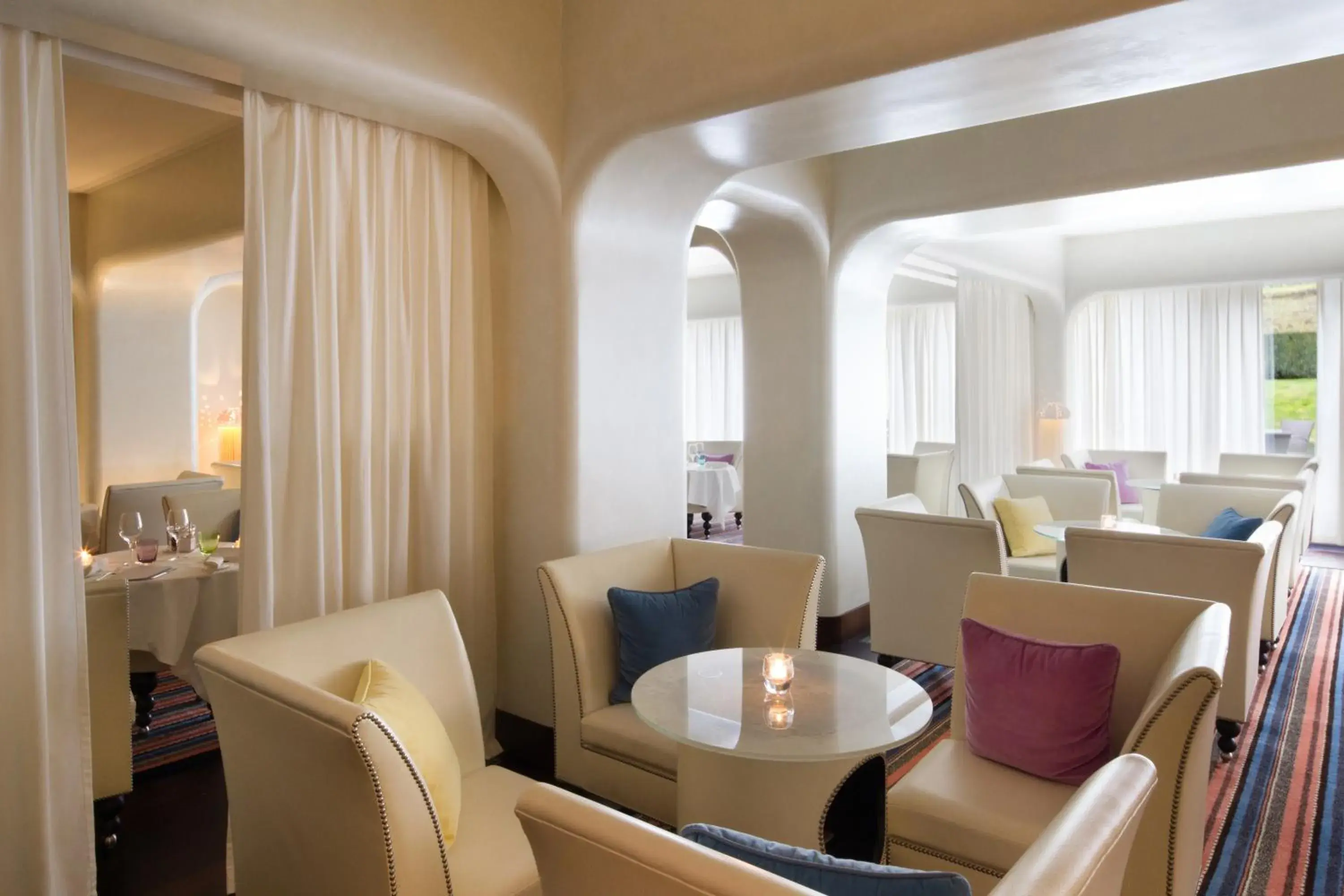 Restaurant/places to eat in La Réserve Genève Hotel & Spa Restaurant/places to eat in La Réserve Genève Hotel & Spa