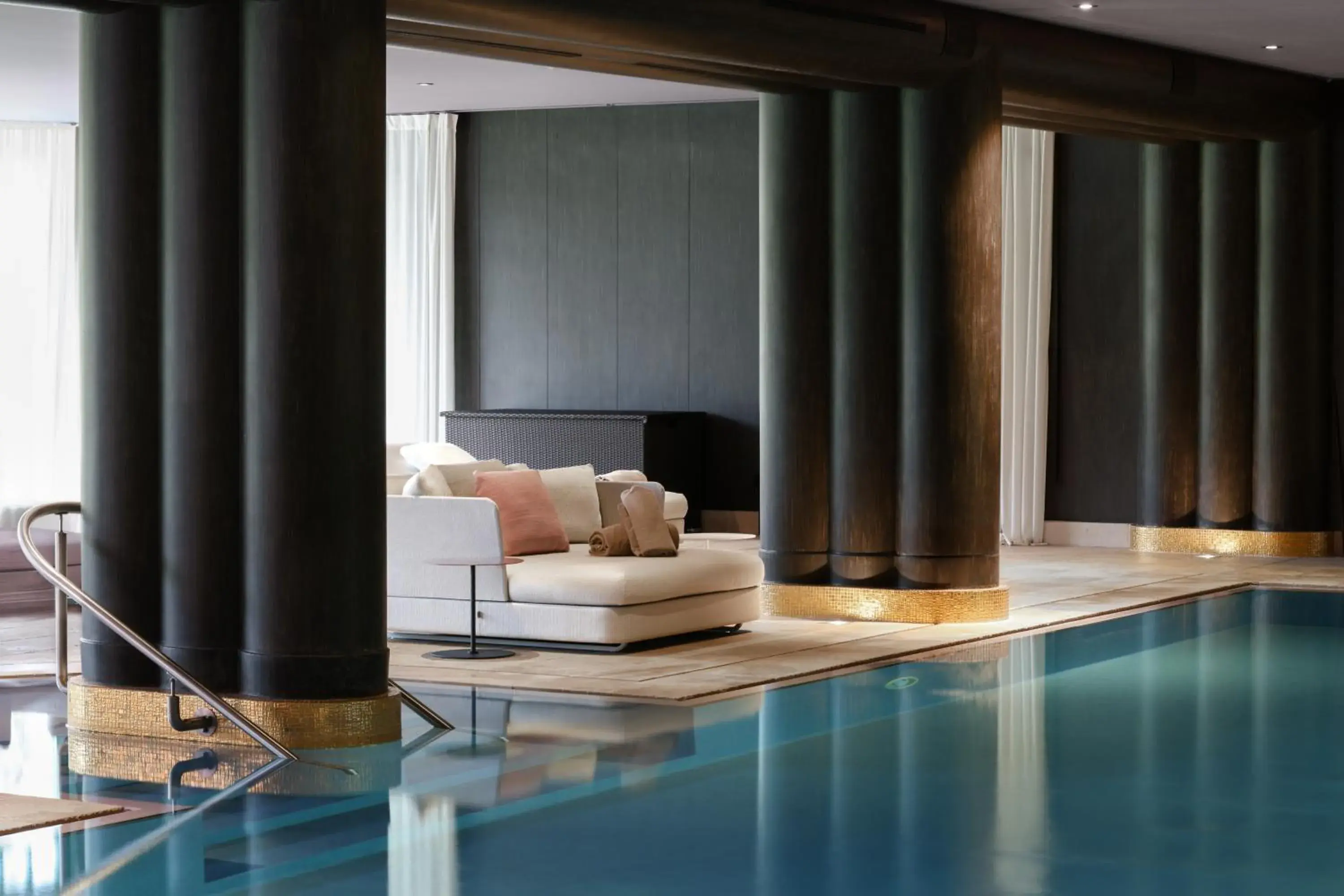 Swimming pool in La Réserve Genève Hotel & Spa Swimming pool in La Réserve Genève Hotel & Spa