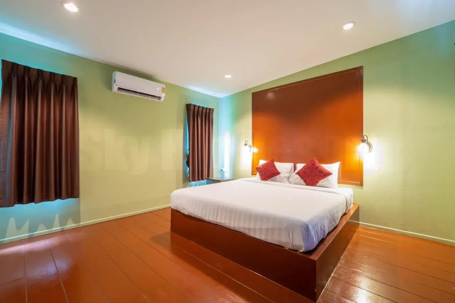 Superior Double Room in Sky Hip Resort - SHA Certified Superior Double Room in Sky Hip Resort - SHA Certified