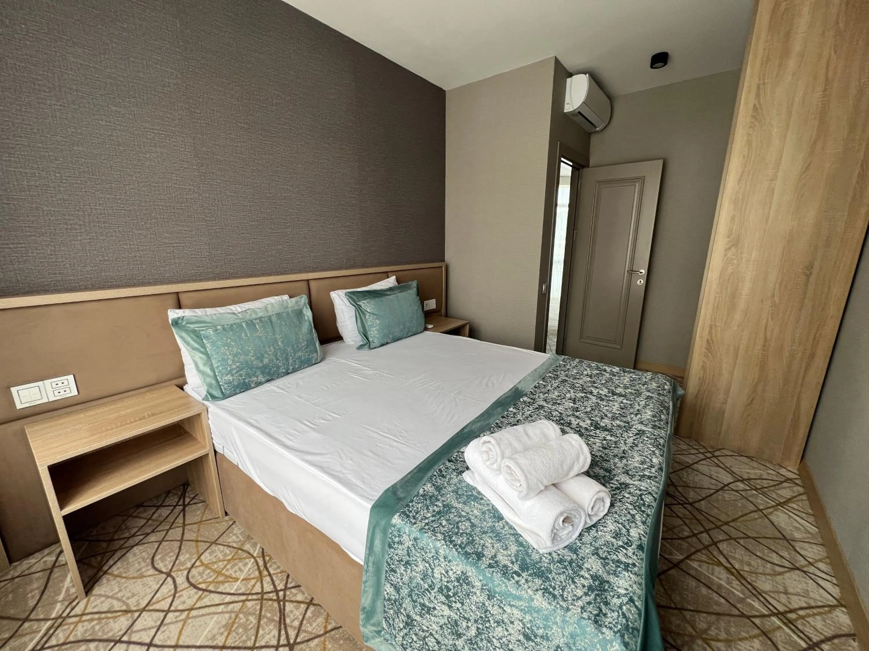 Bedroom, Bed in Riva Hill Resort Lankaran