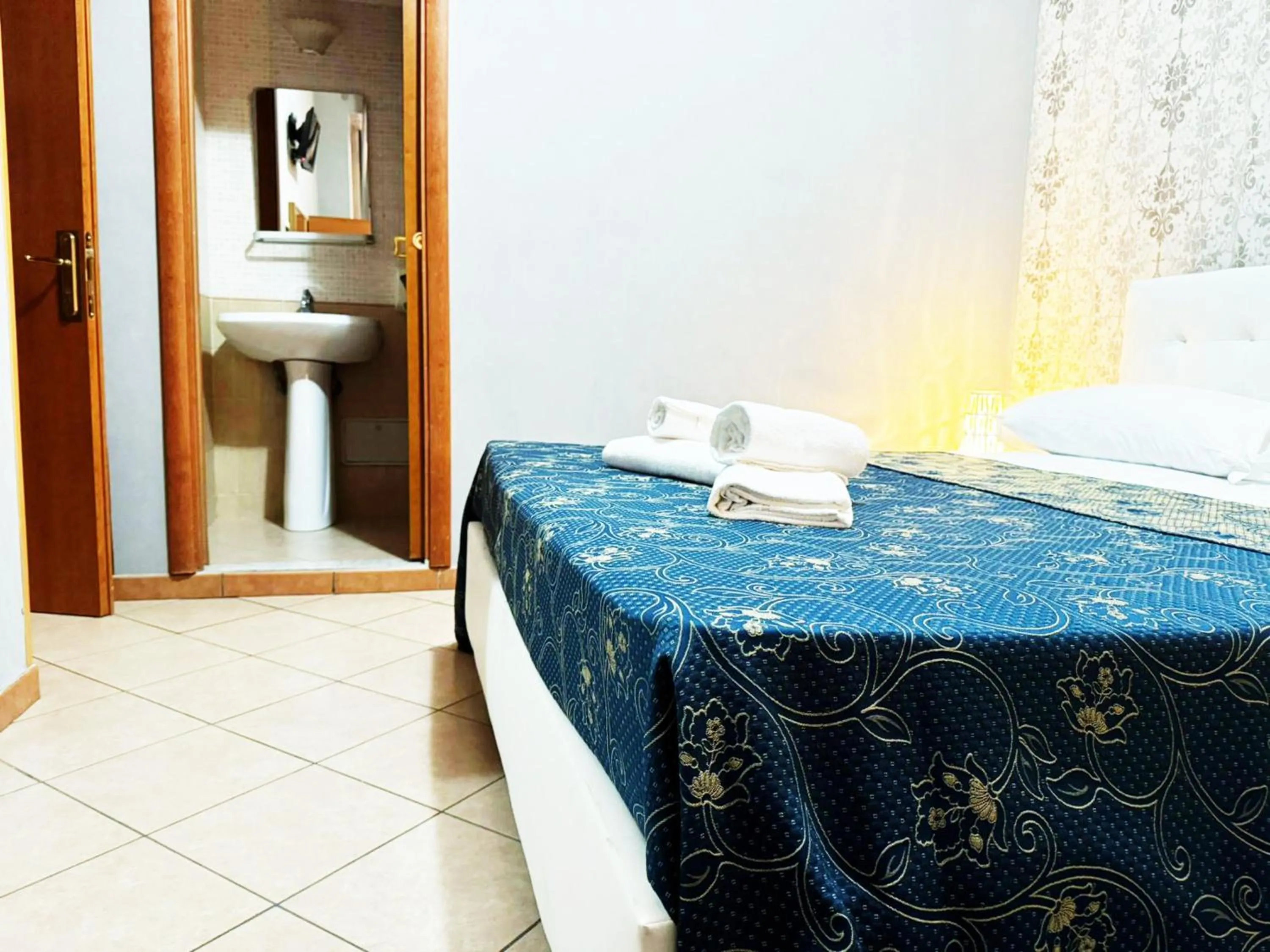 Bed in Anas Prime Place