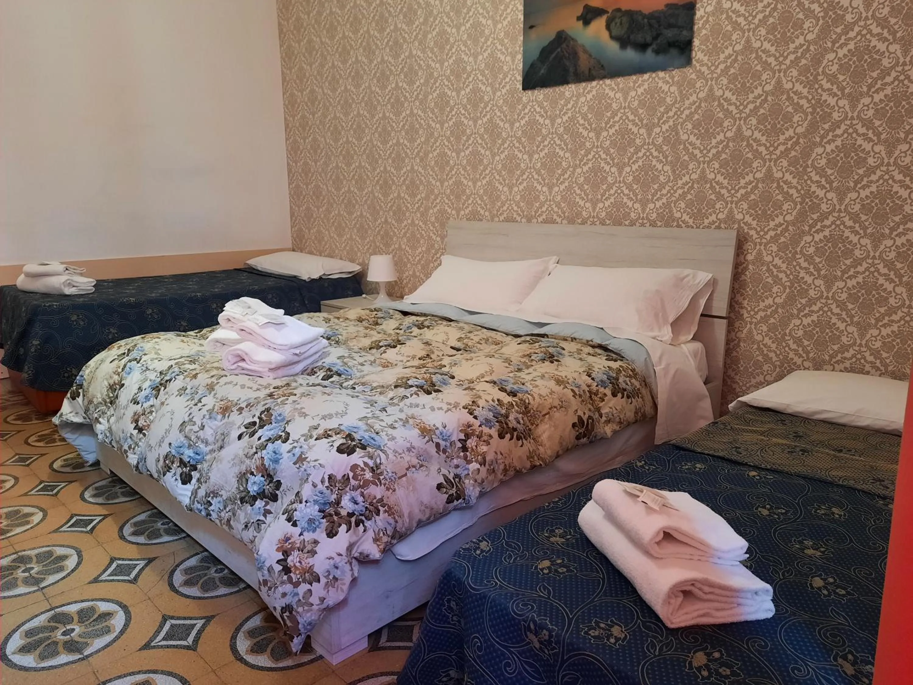 Bedroom, Bed in Anas Prime Place