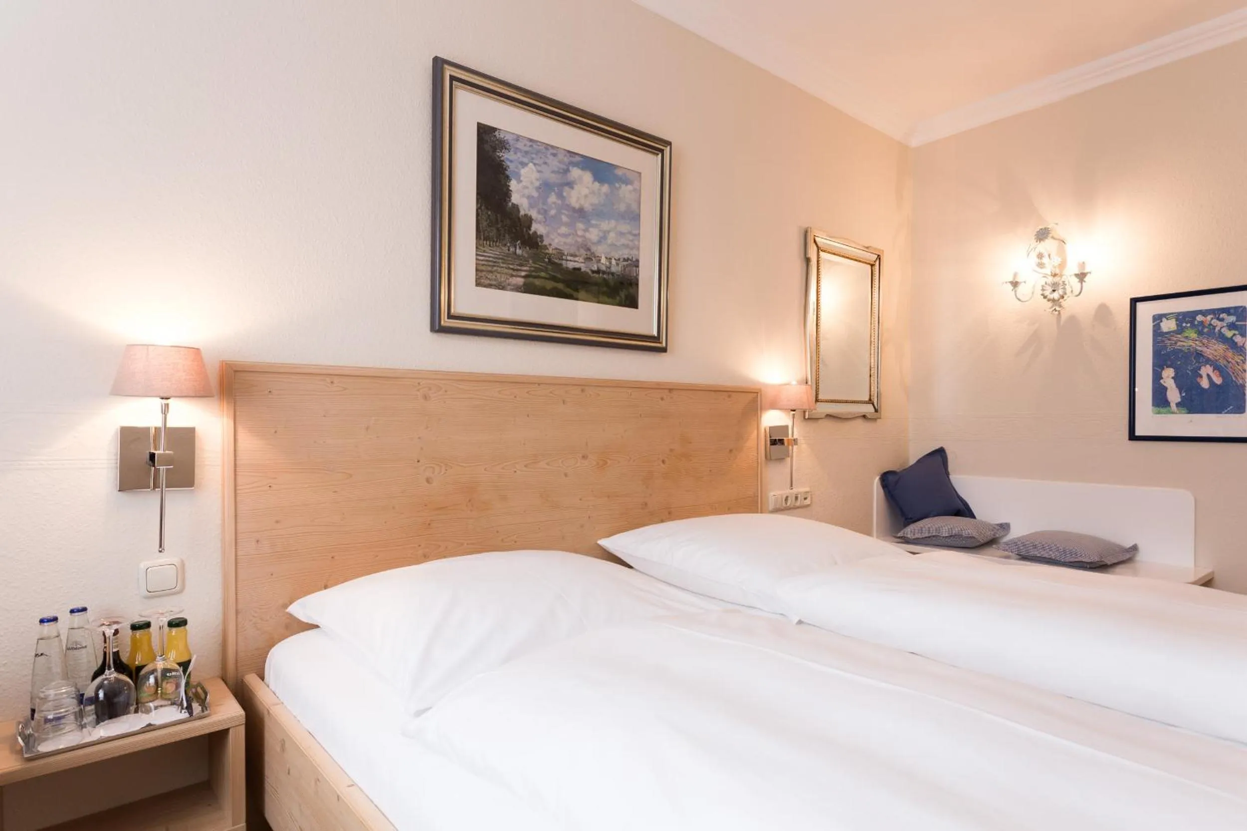 Bed in Hotel Sollner Hof