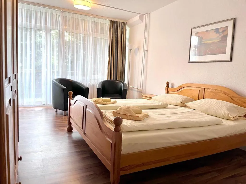 Bedroom, Bed in Hotelferienanlage Friedrichsbrunn