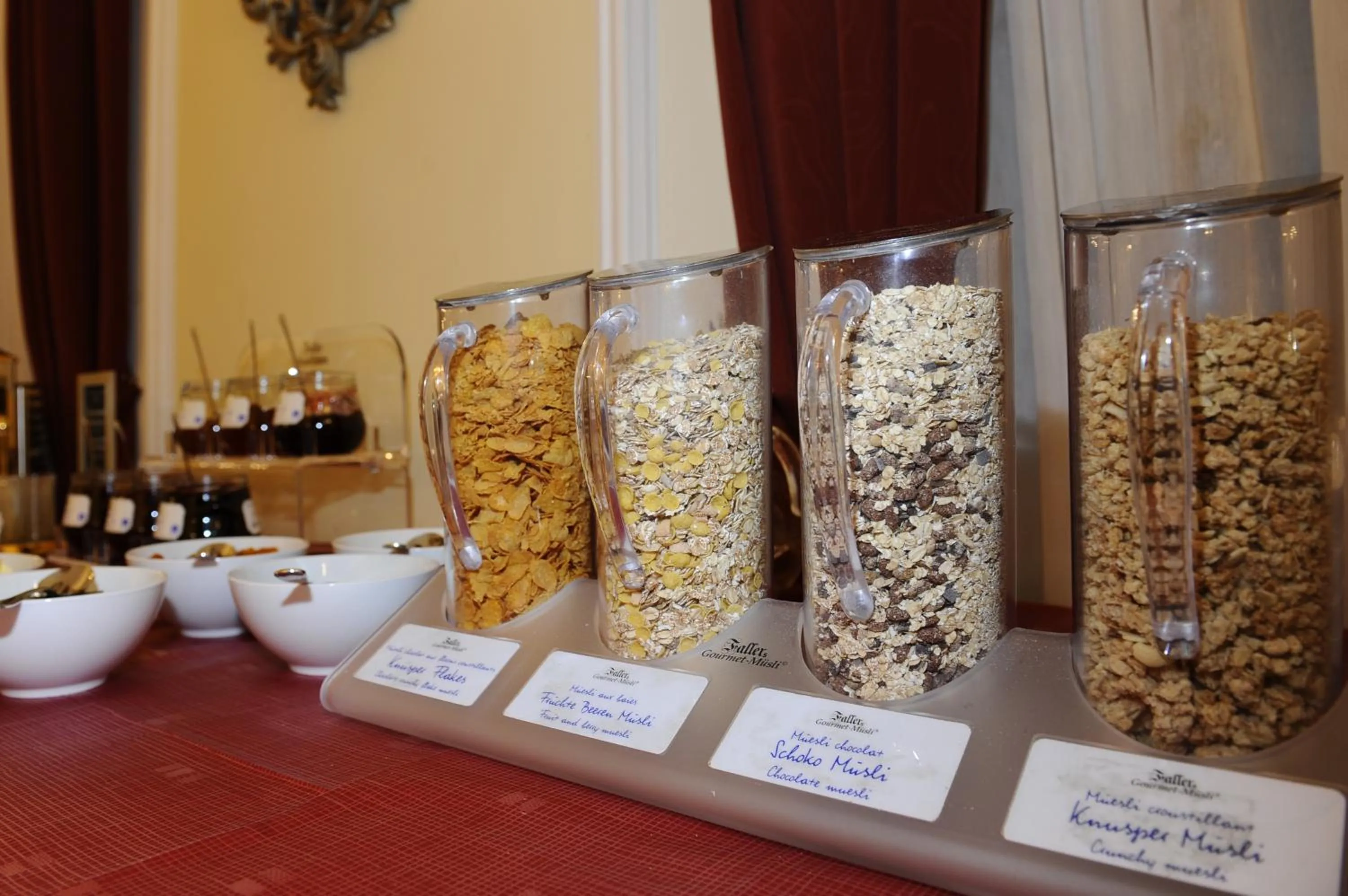 Food in HELIOPARK Bad Hotel Zum Hirsch