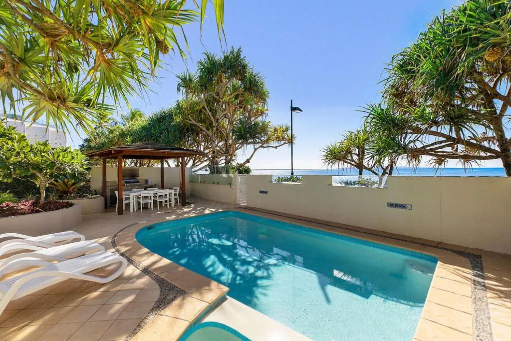 Portofino 6 - Beachfront Boutique Complex Noosa Heads