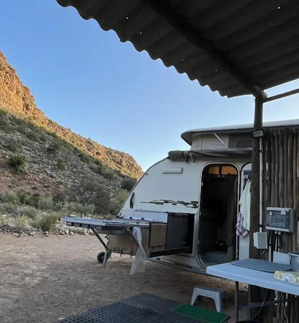 Day in Bushman Valley