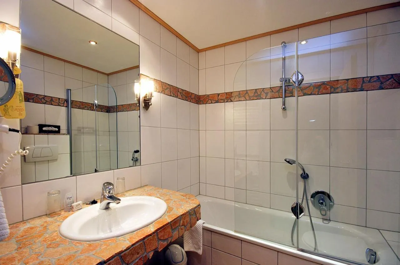 Bathroom in WILLINO Privathotel