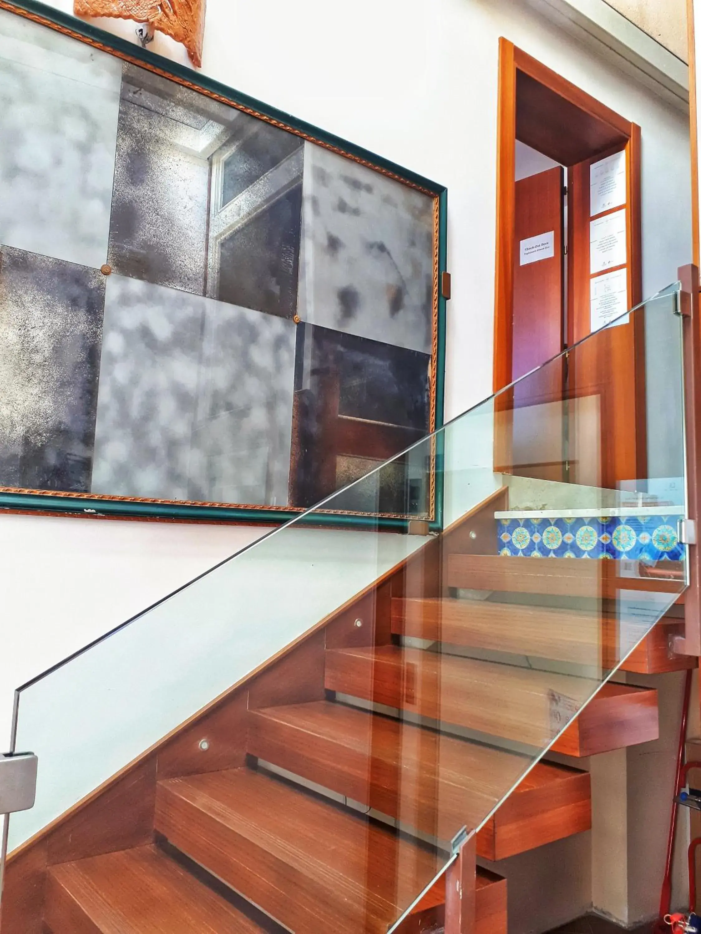 Lobby or reception in Hotel Le Chevalier Lobby or reception in Hotel Le Chevalier