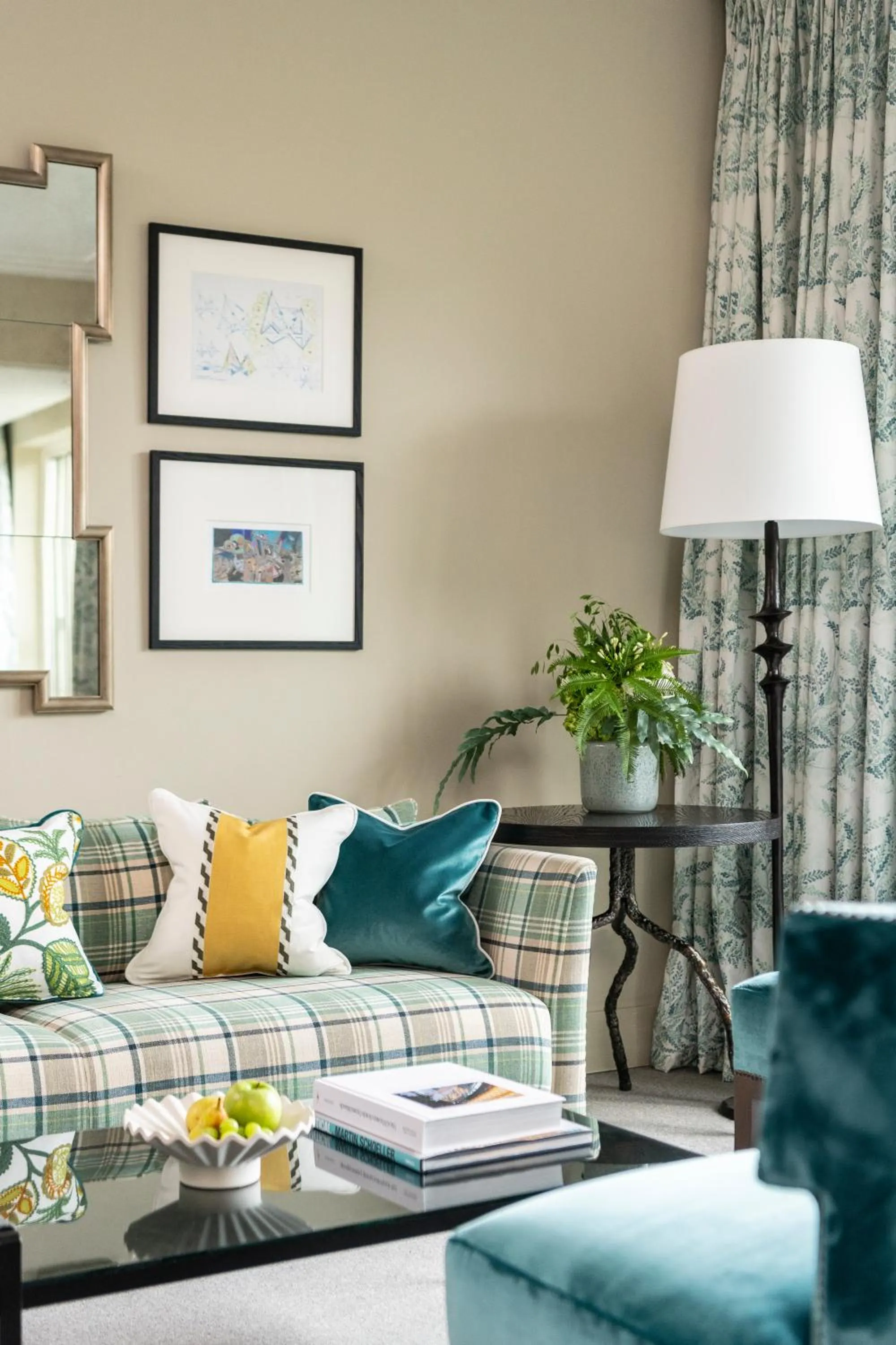 Living room in Rocco Forte The Charles Hotel