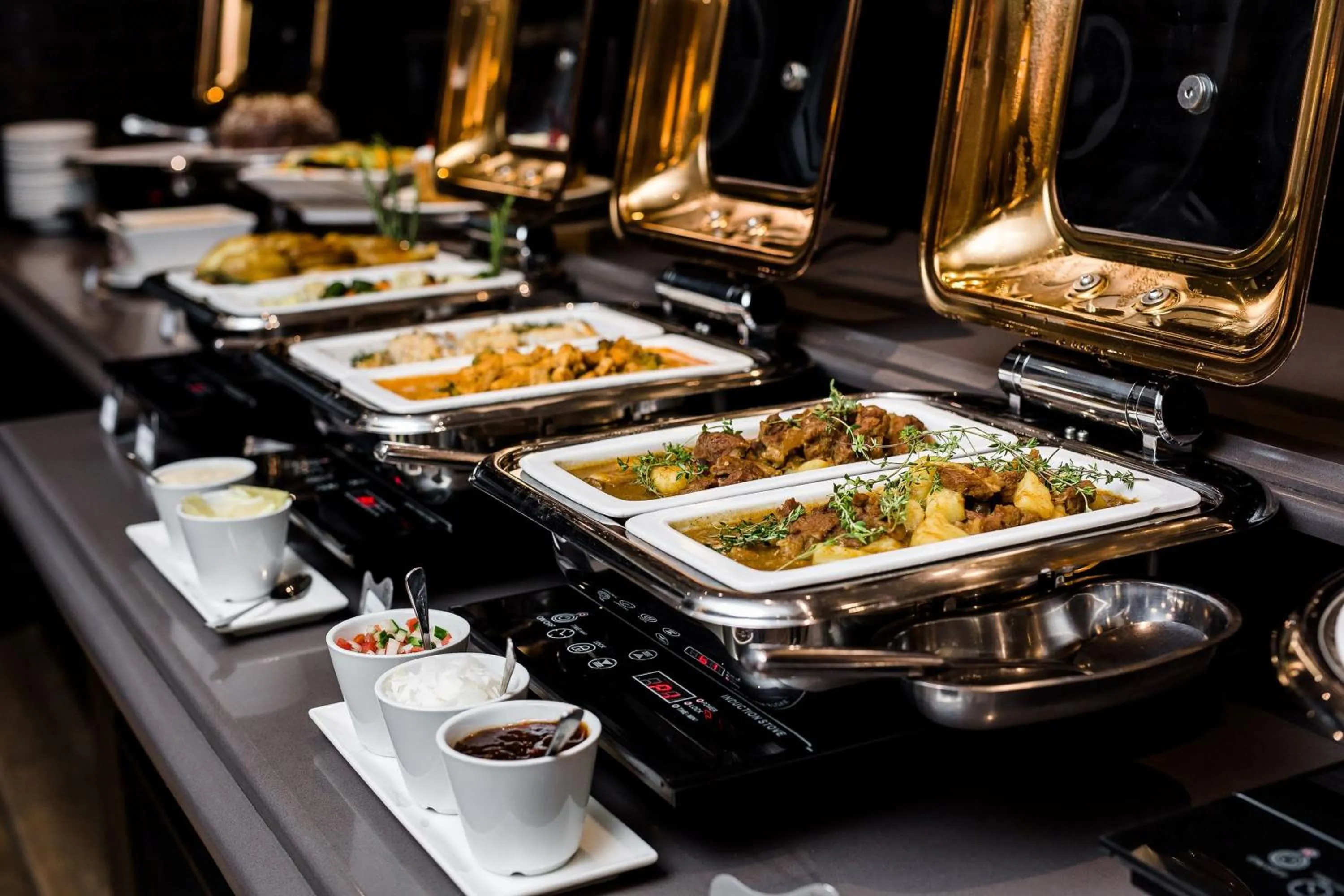 Restaurant/places to eat in Premier Hotel Umhlanga