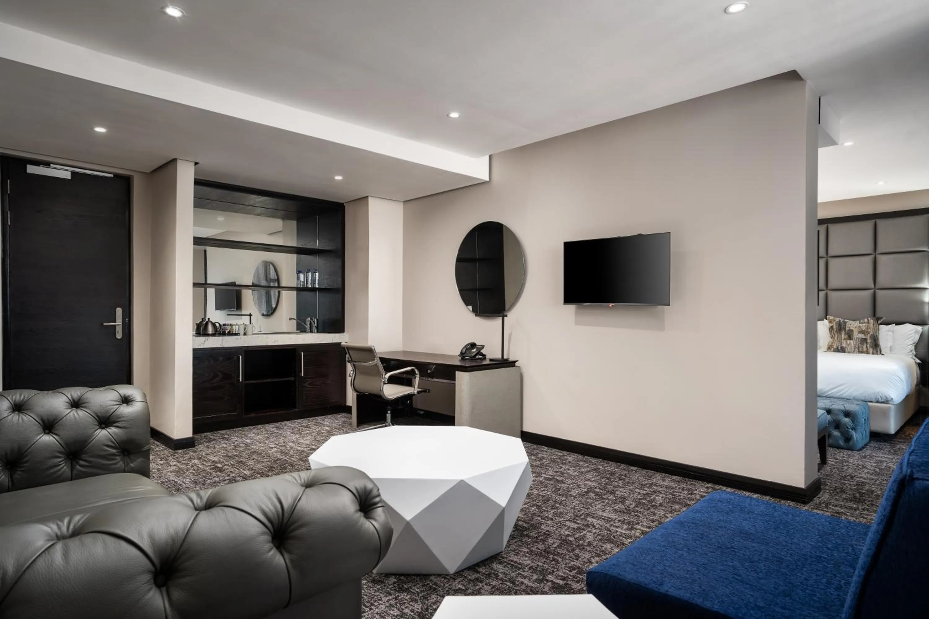 Seating area, Bed in Premier Hotel Umhlanga