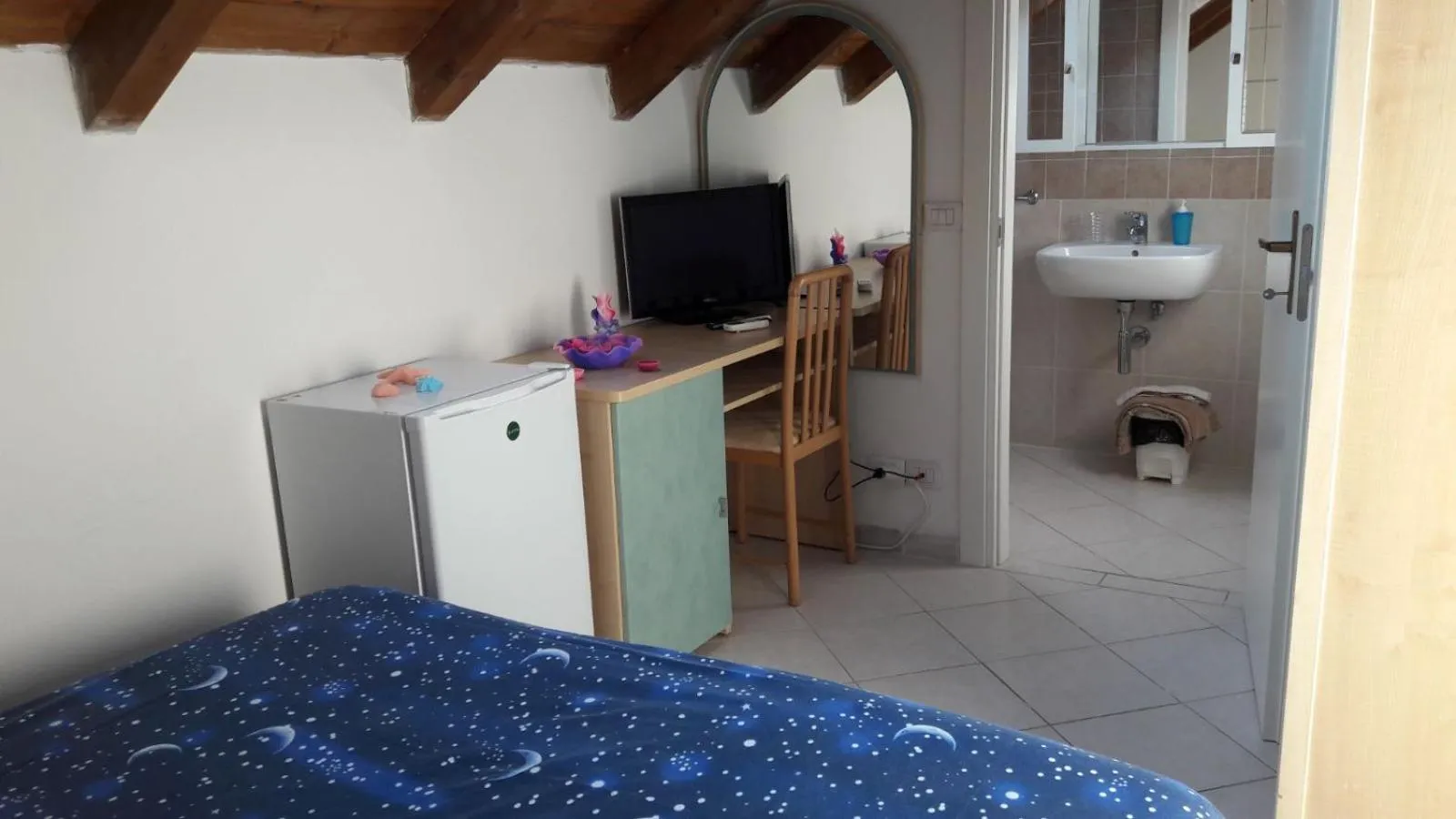 Bedroom in Residence ONDA BLU 2