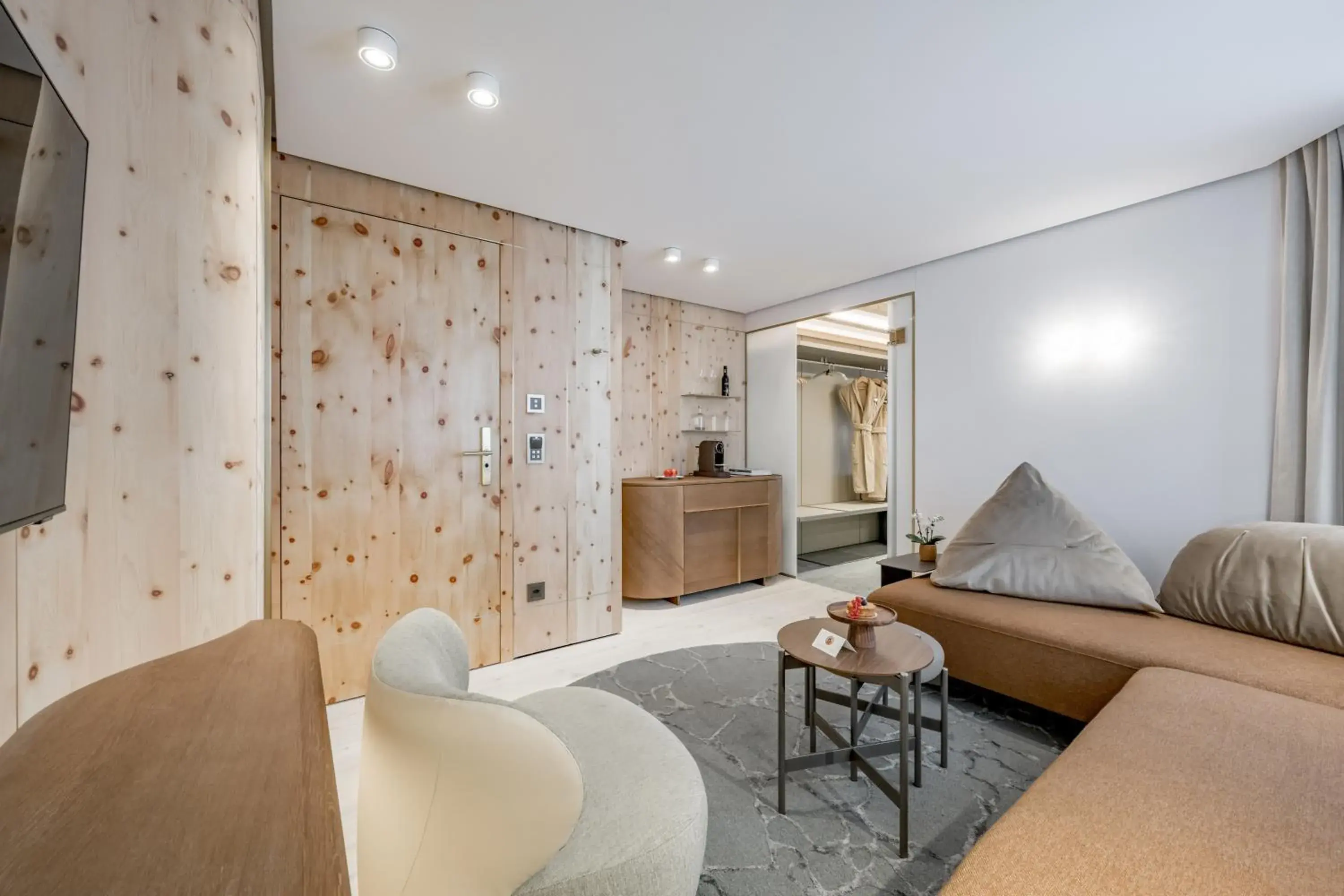 Living room in Relais & Châteaux Chasa Montana Living room in Relais & Châteaux Chasa Montana