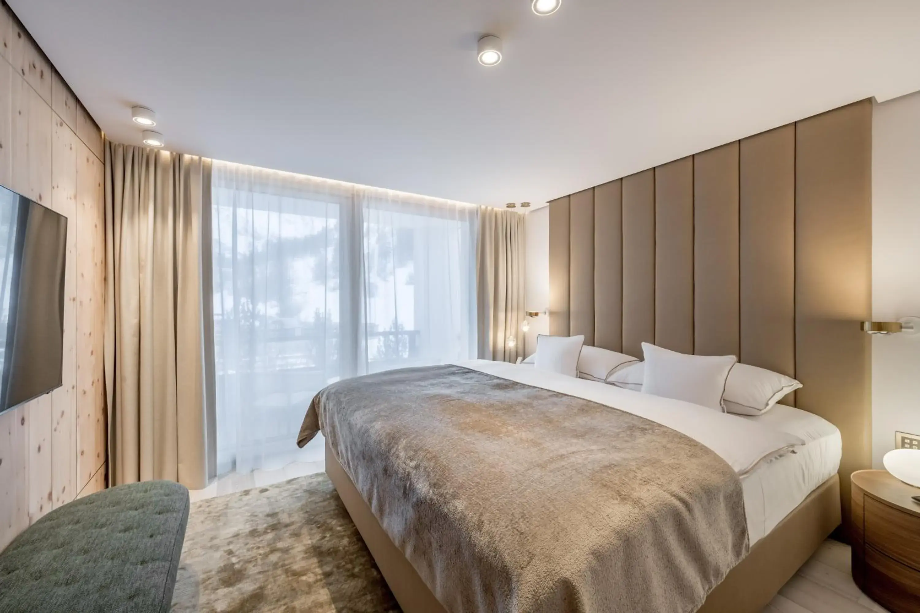 Bedroom, Bed in Relais & Châteaux Chasa Montana Bedroom, Bed in Relais & Châteaux Chasa Montana