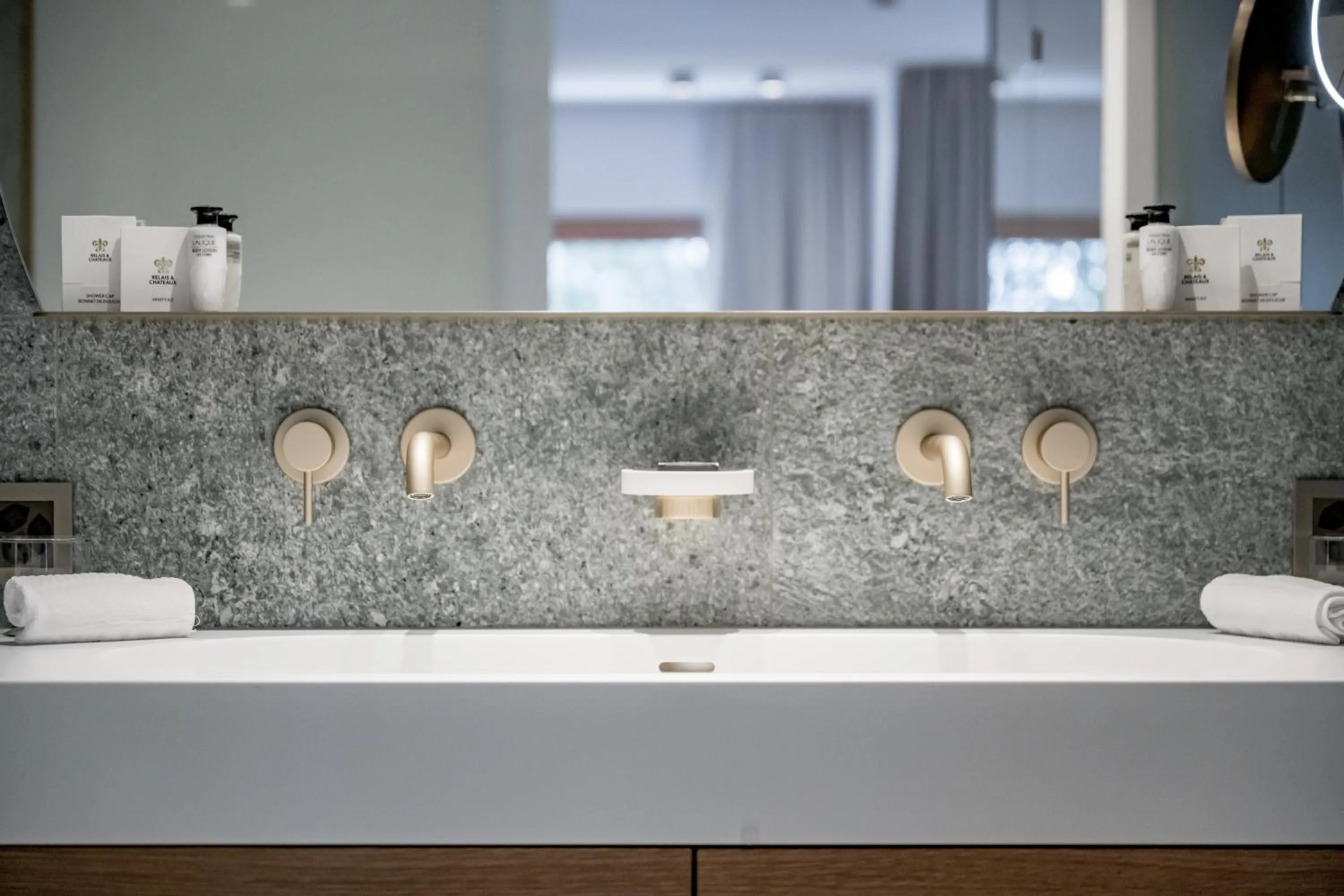 Bathroom in Relais & Châteaux Chasa Montana