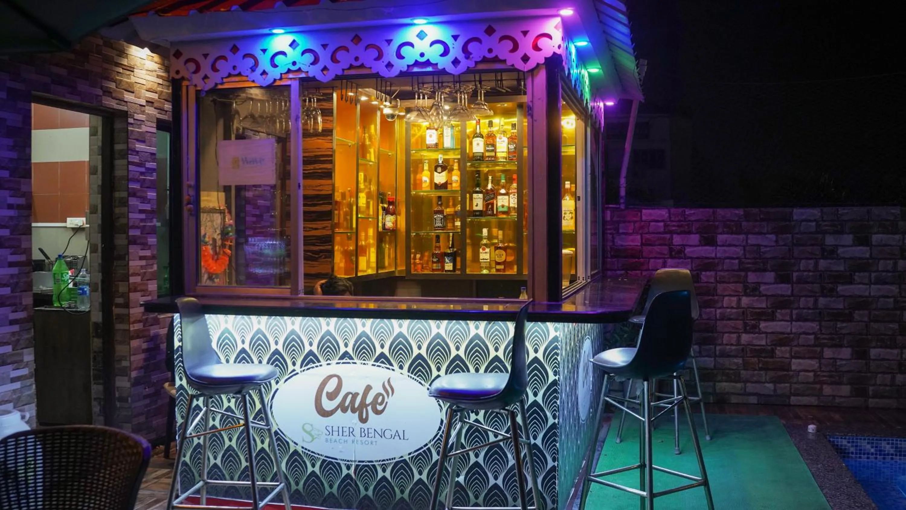 Lounge or bar in Sher Bengal Beach Resort