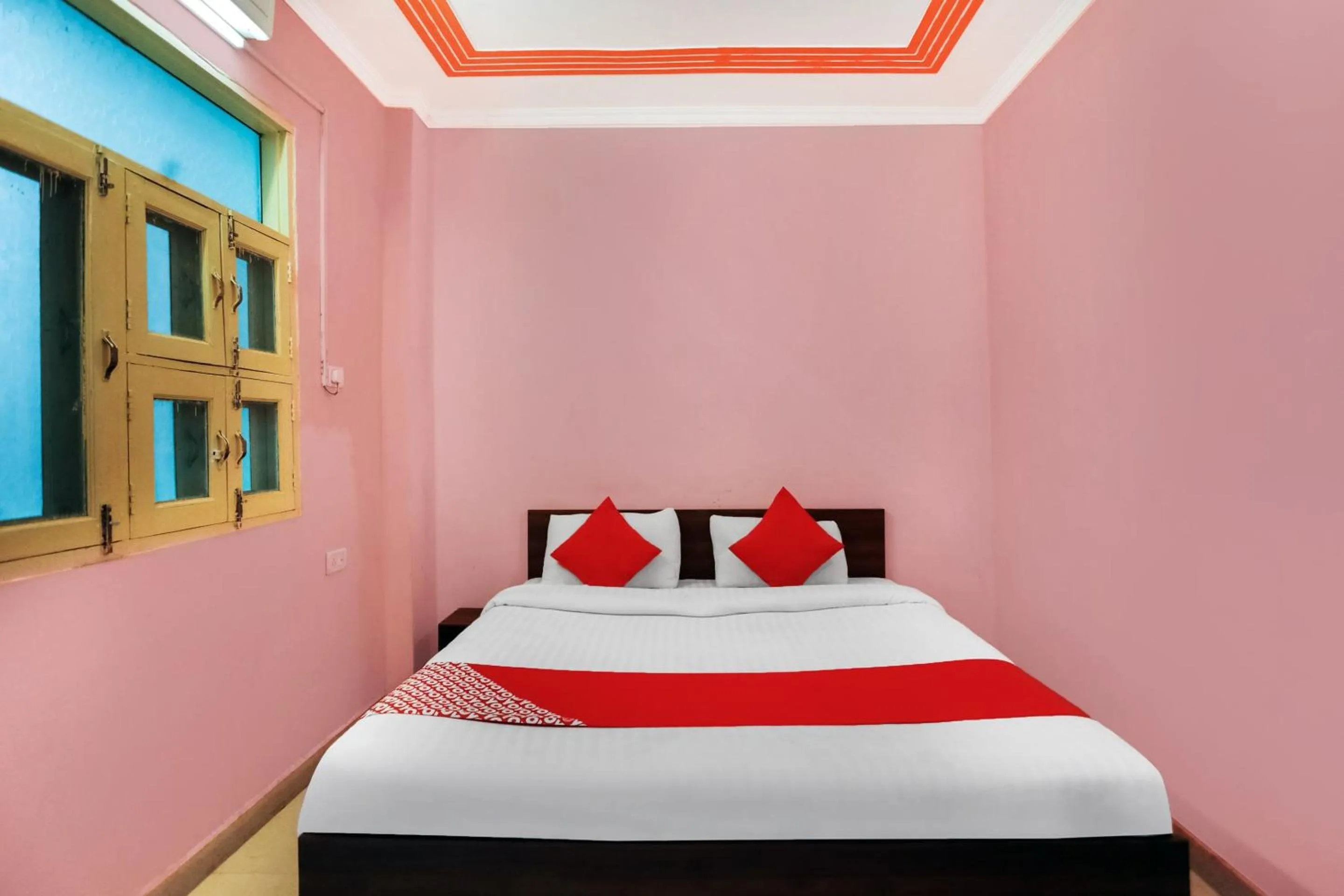 Bedroom, Bed in Bandral Residency