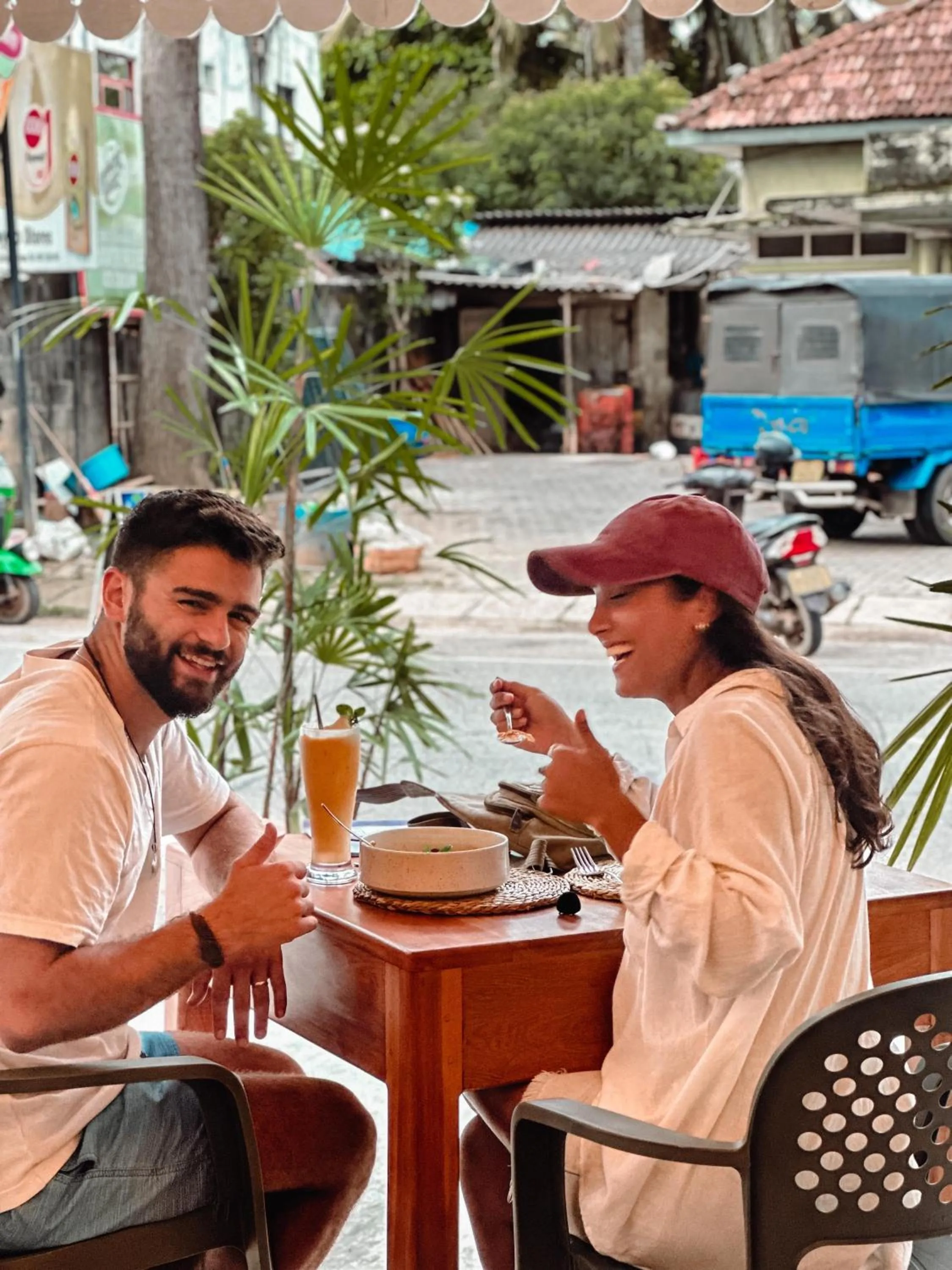 Restaurant/places to eat in Walaw watta resort