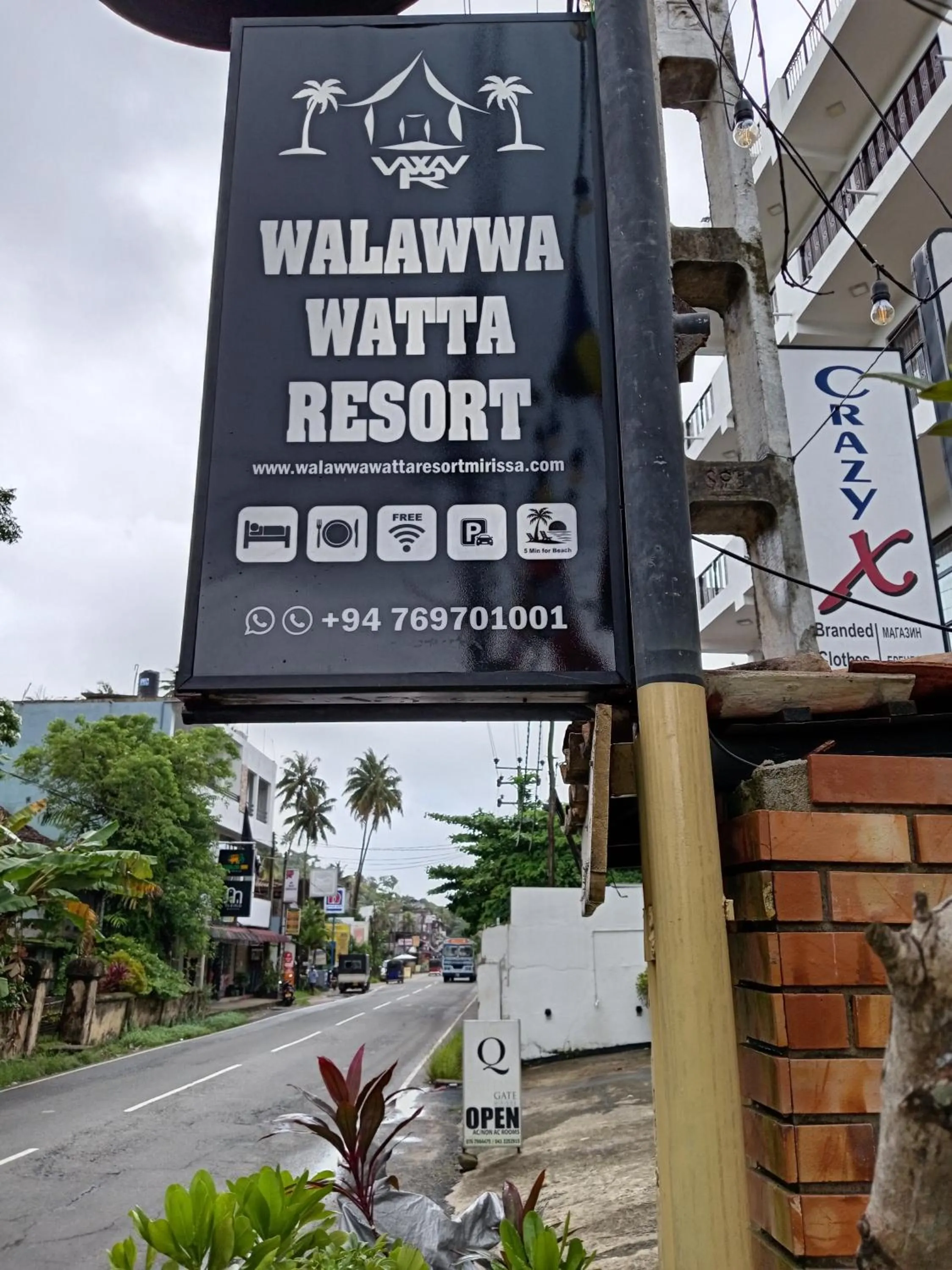 Street view in Walaw watta resort