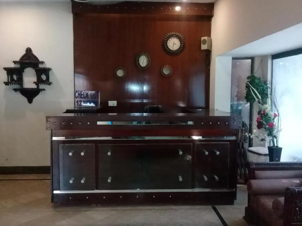 Hotel Zea Care