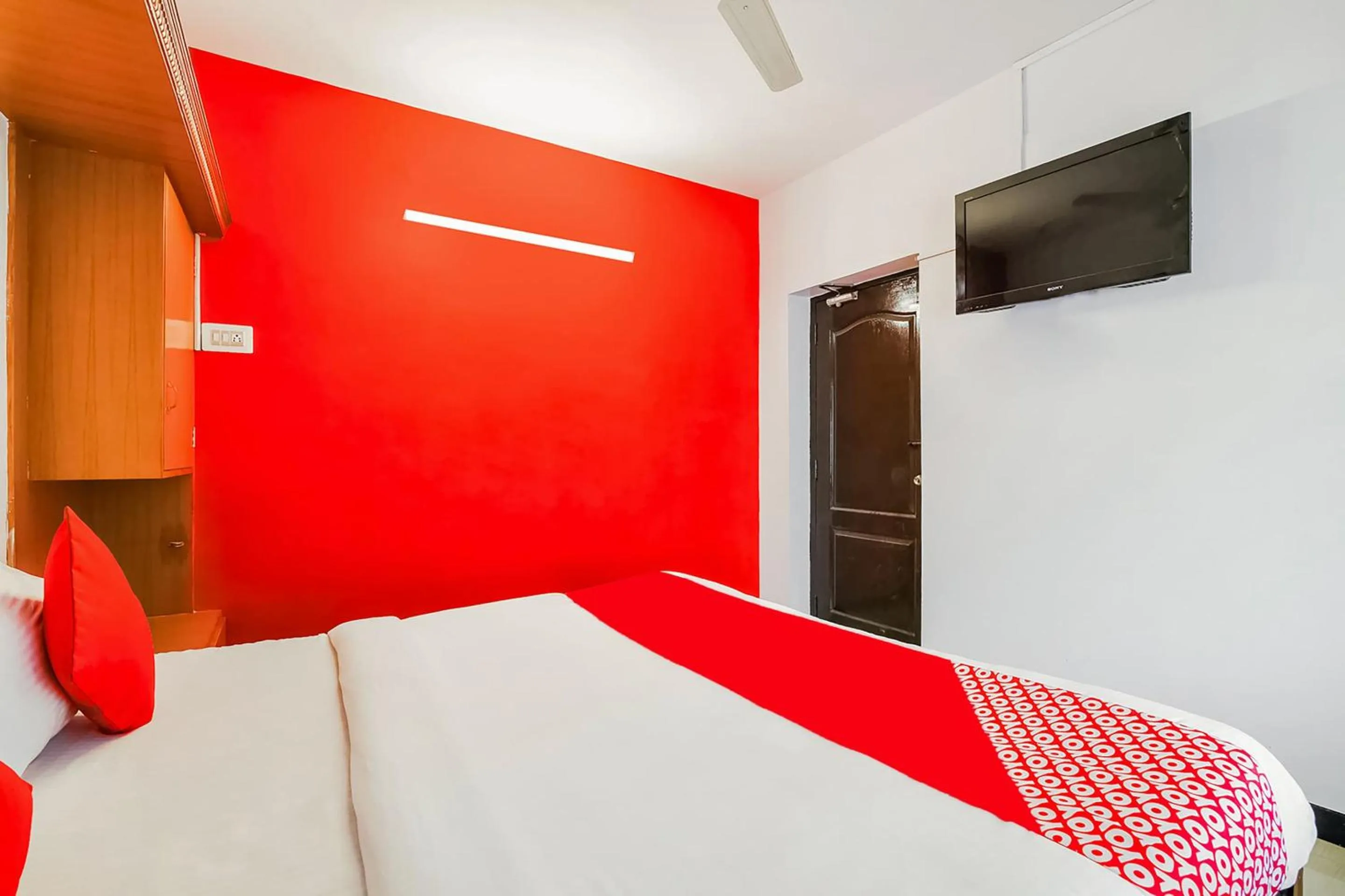 Bedroom, Bed in Hotel O Maruthi Gandhi Park