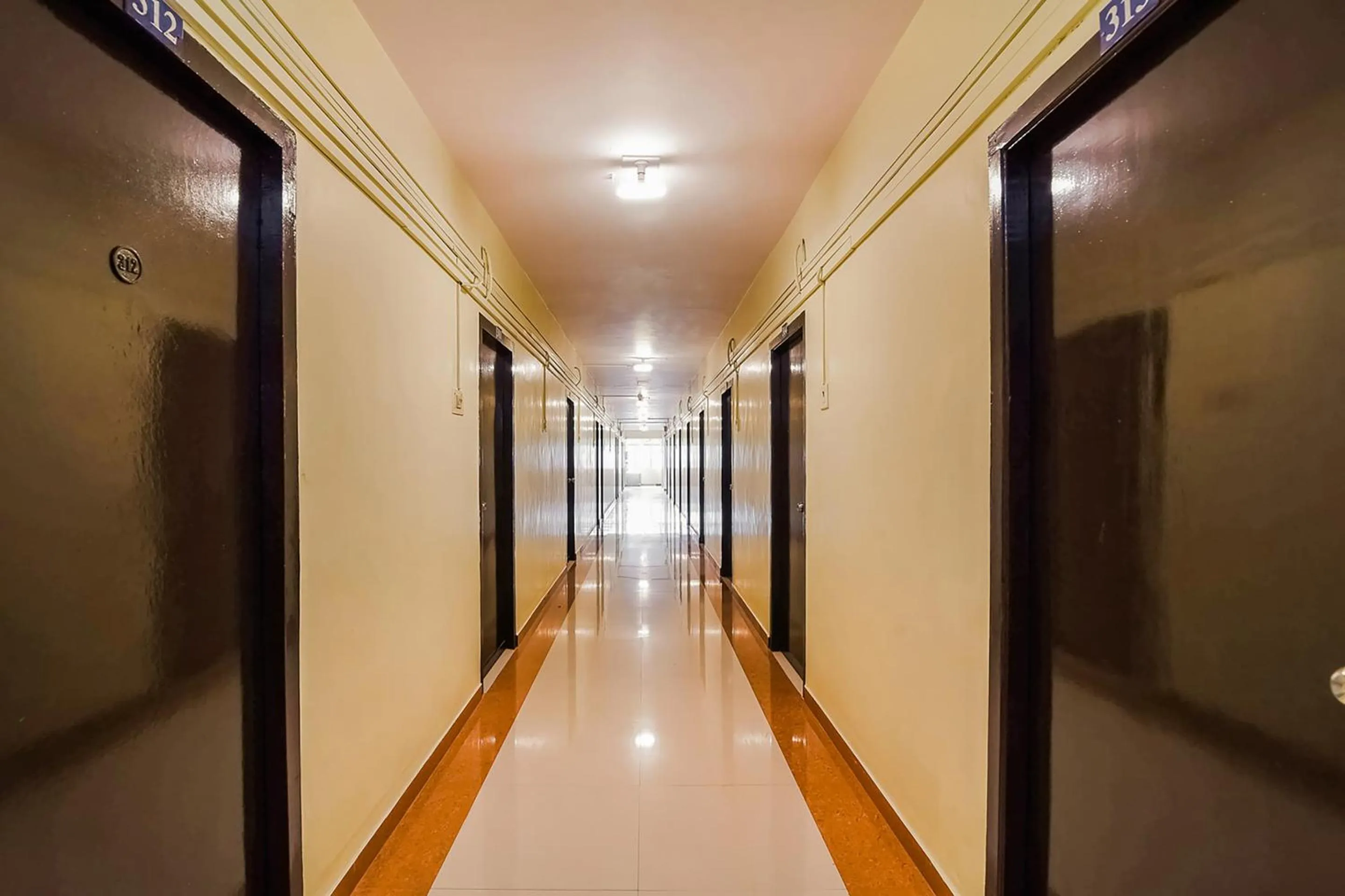 Lobby or reception in Hotel O Maruthi Gandhi Park