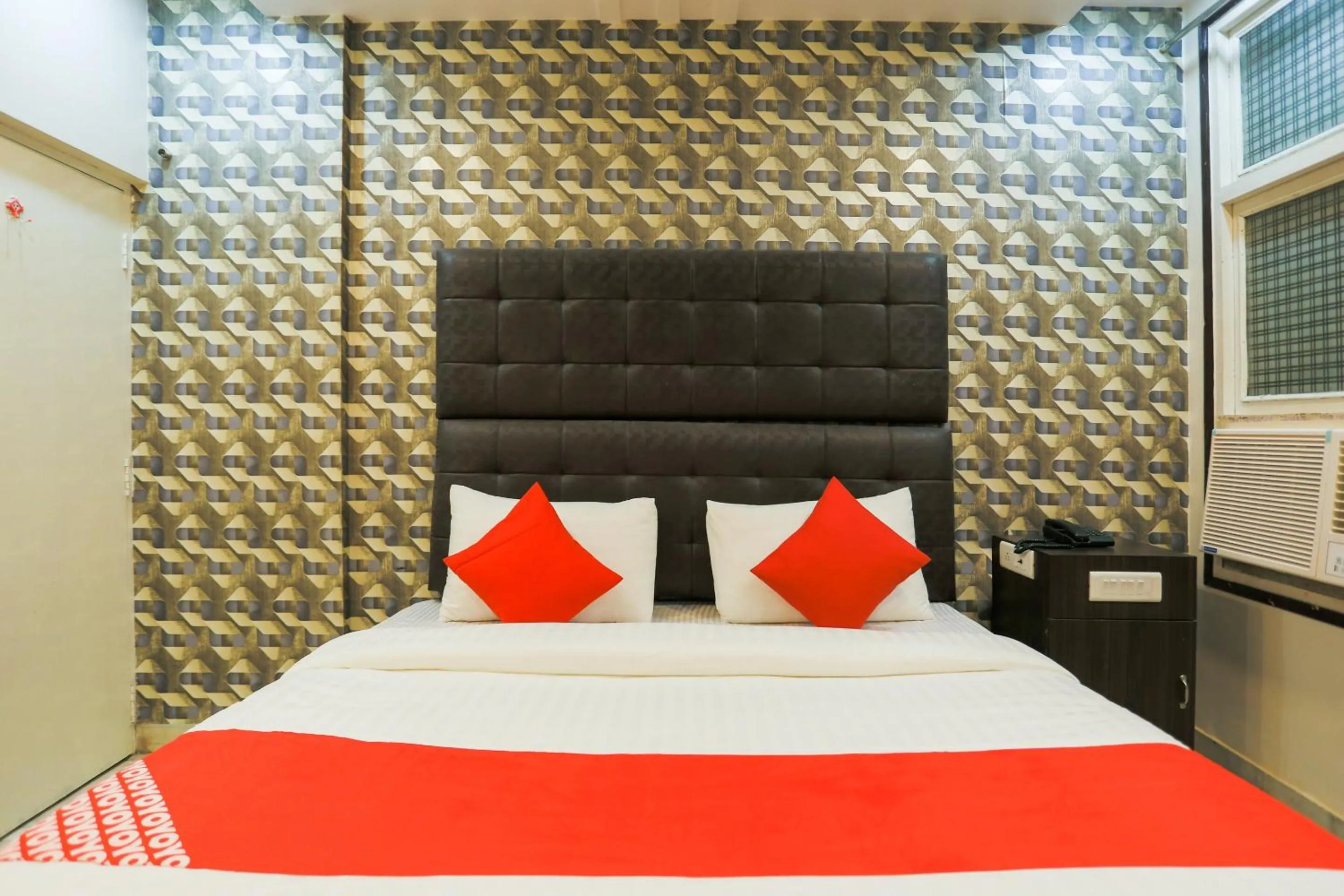 Bedroom, Bed in Collection O Nimisha Jail Rd