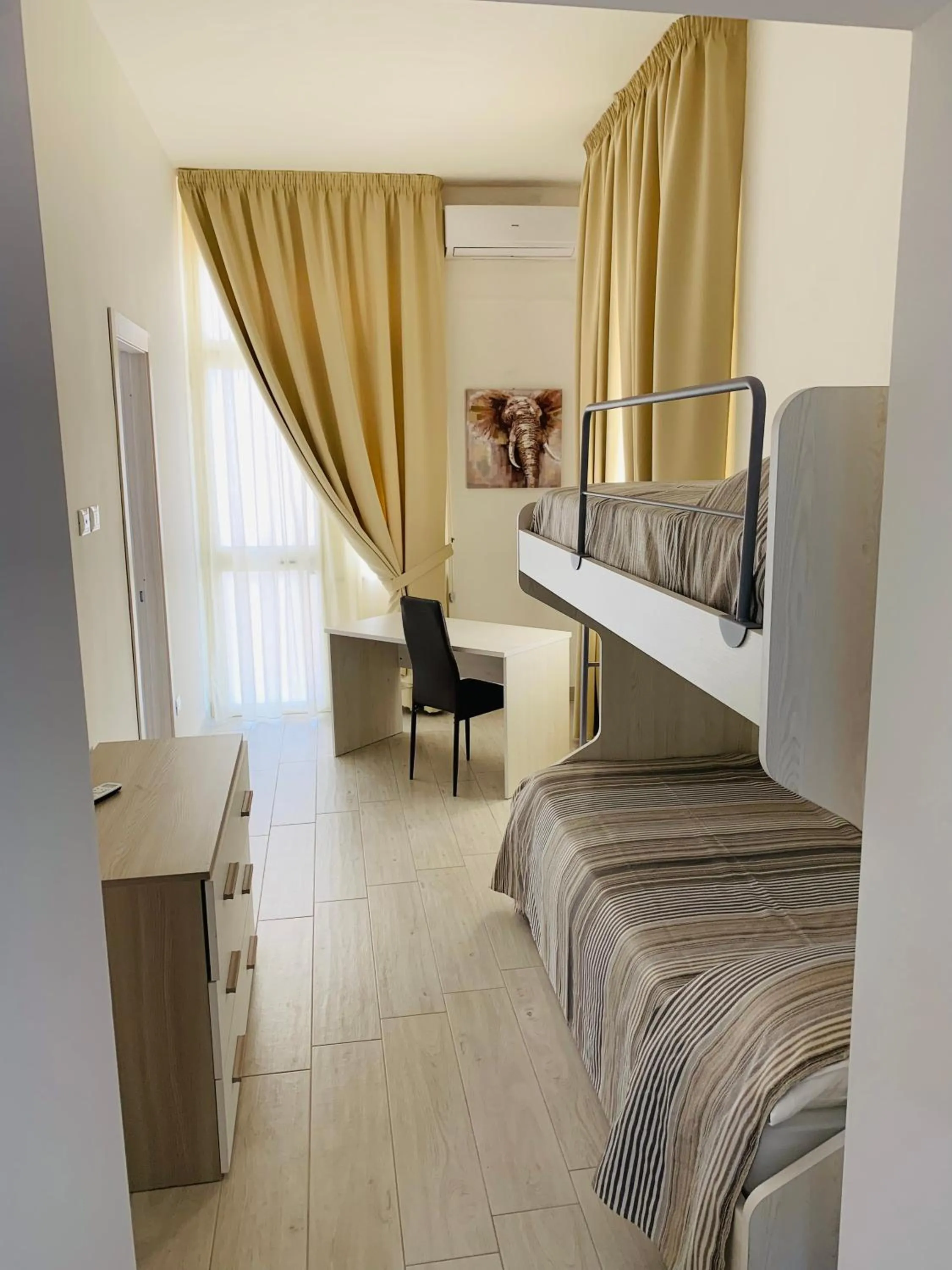 bunk bed, Bed in B&B Birillo