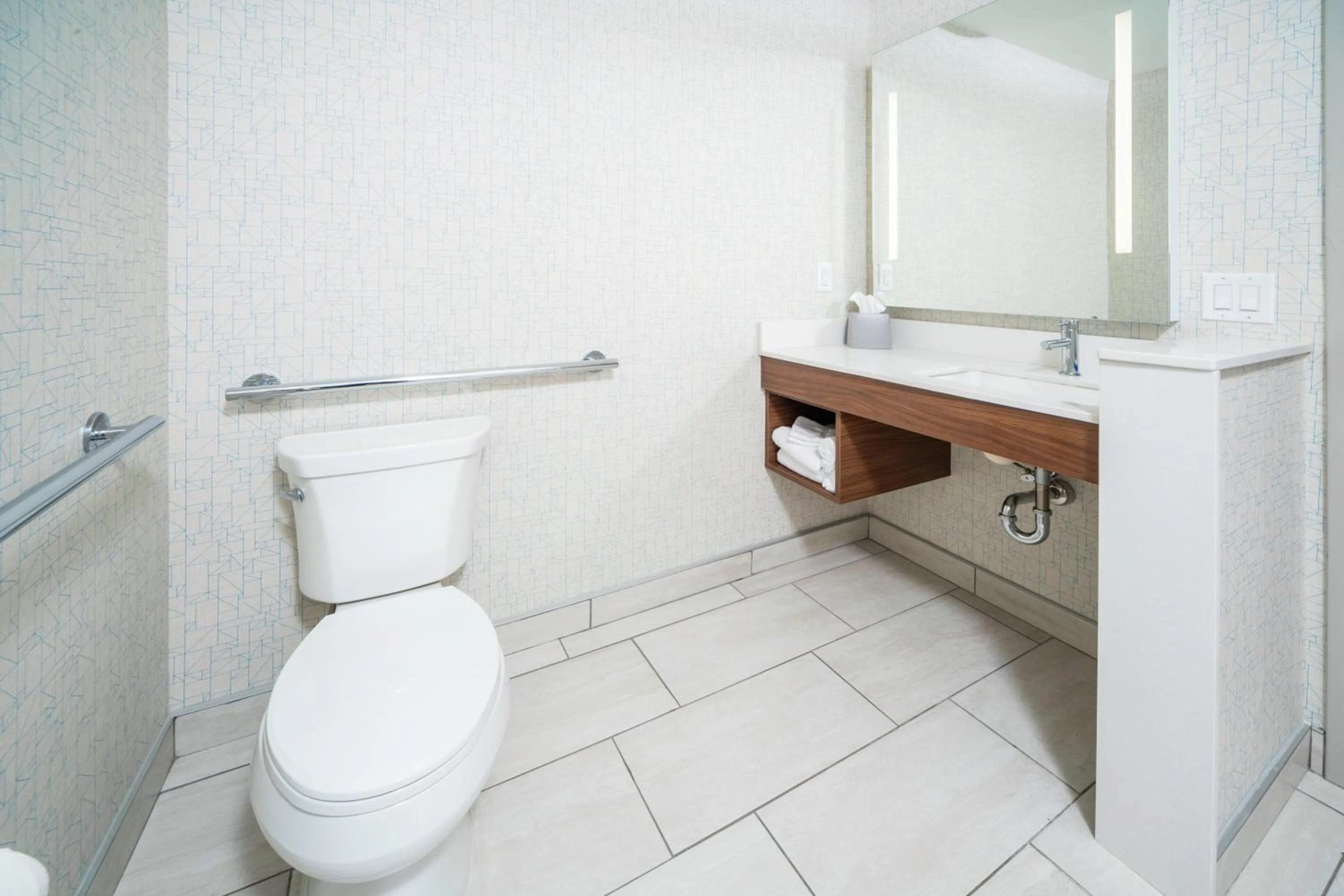 Bathroom in Holiday Inn Express & Suites - Rock Hill by IHG