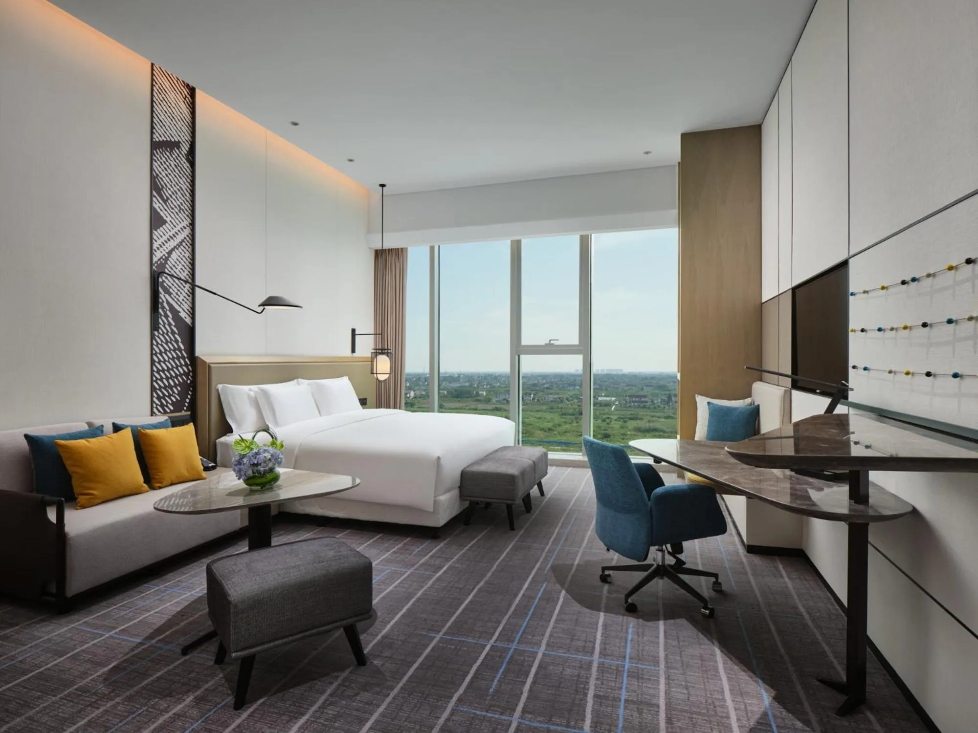 Photo of the whole room, Bed in Crowne Plaza Qidong by IHG