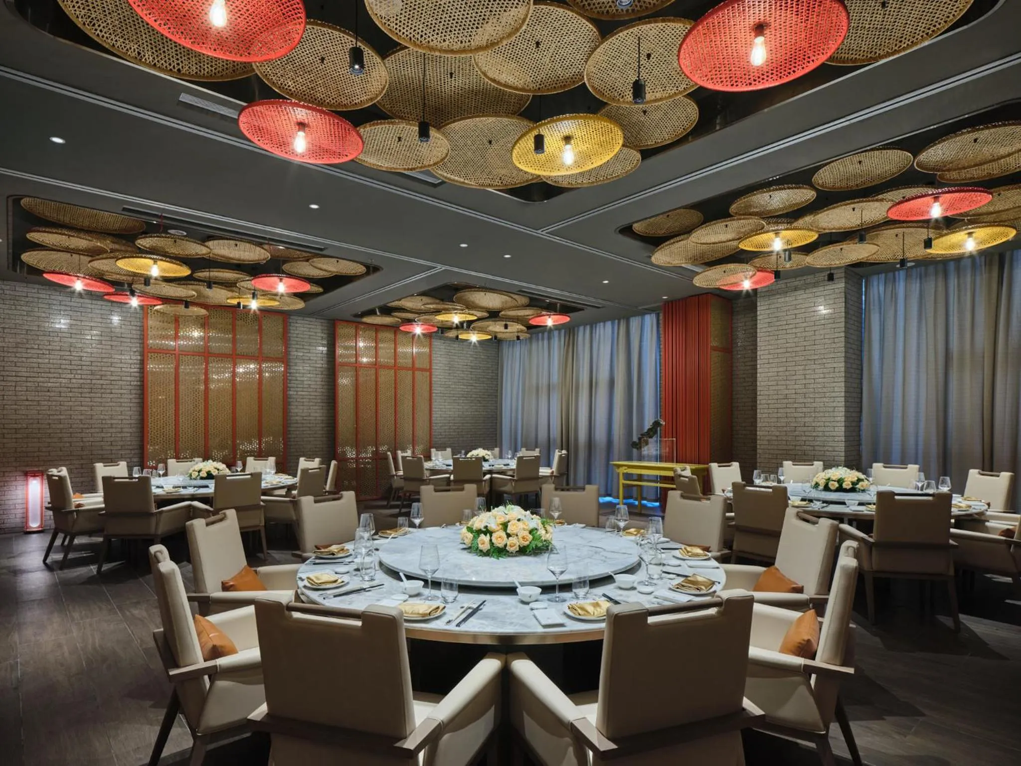 Restaurant/places to eat in Crowne Plaza Qidong by IHG