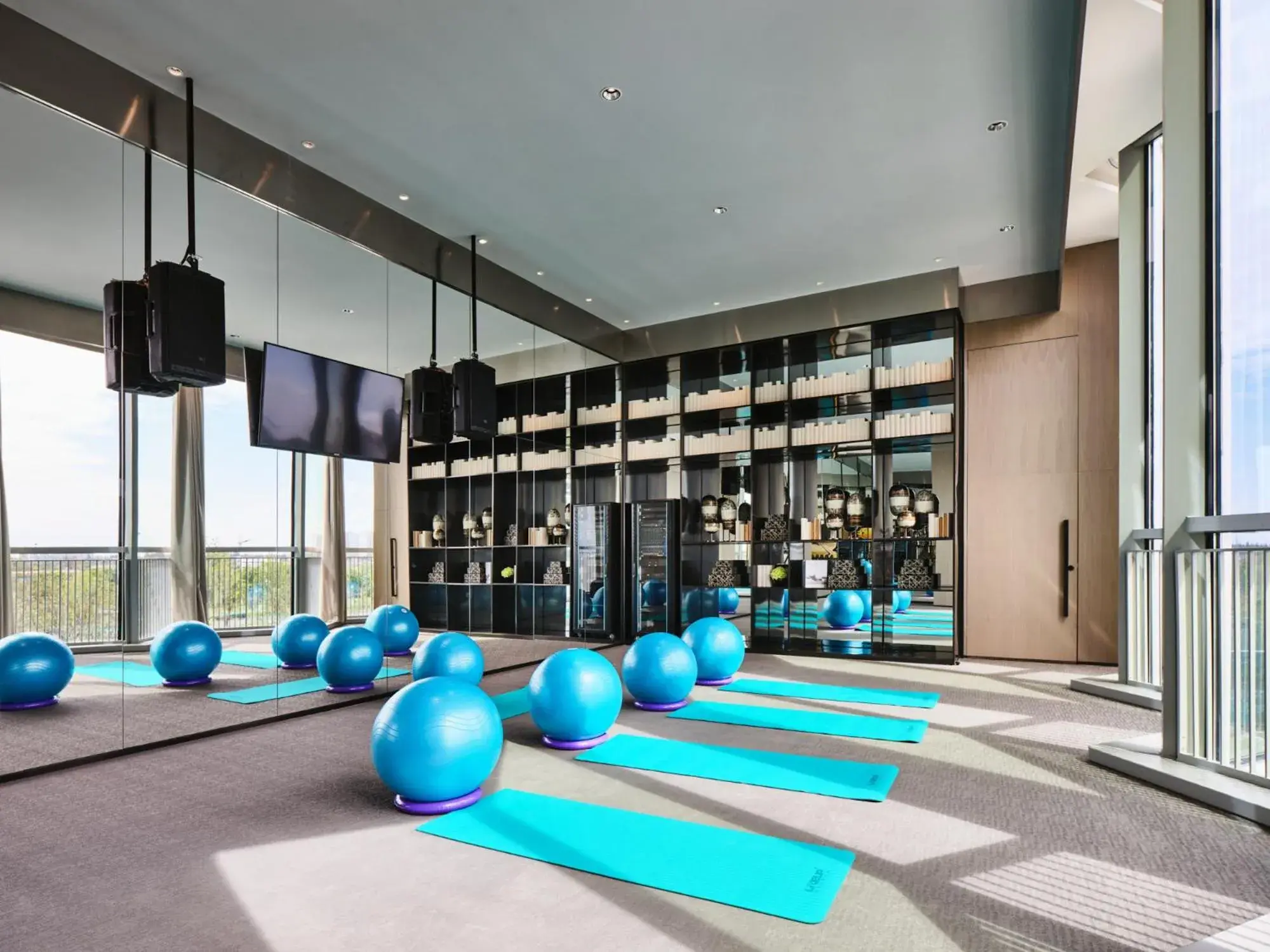 Fitness centre/facilities in Crowne Plaza Qidong by IHG Fitness centre/facilities in Crowne Plaza Qidong by IHG