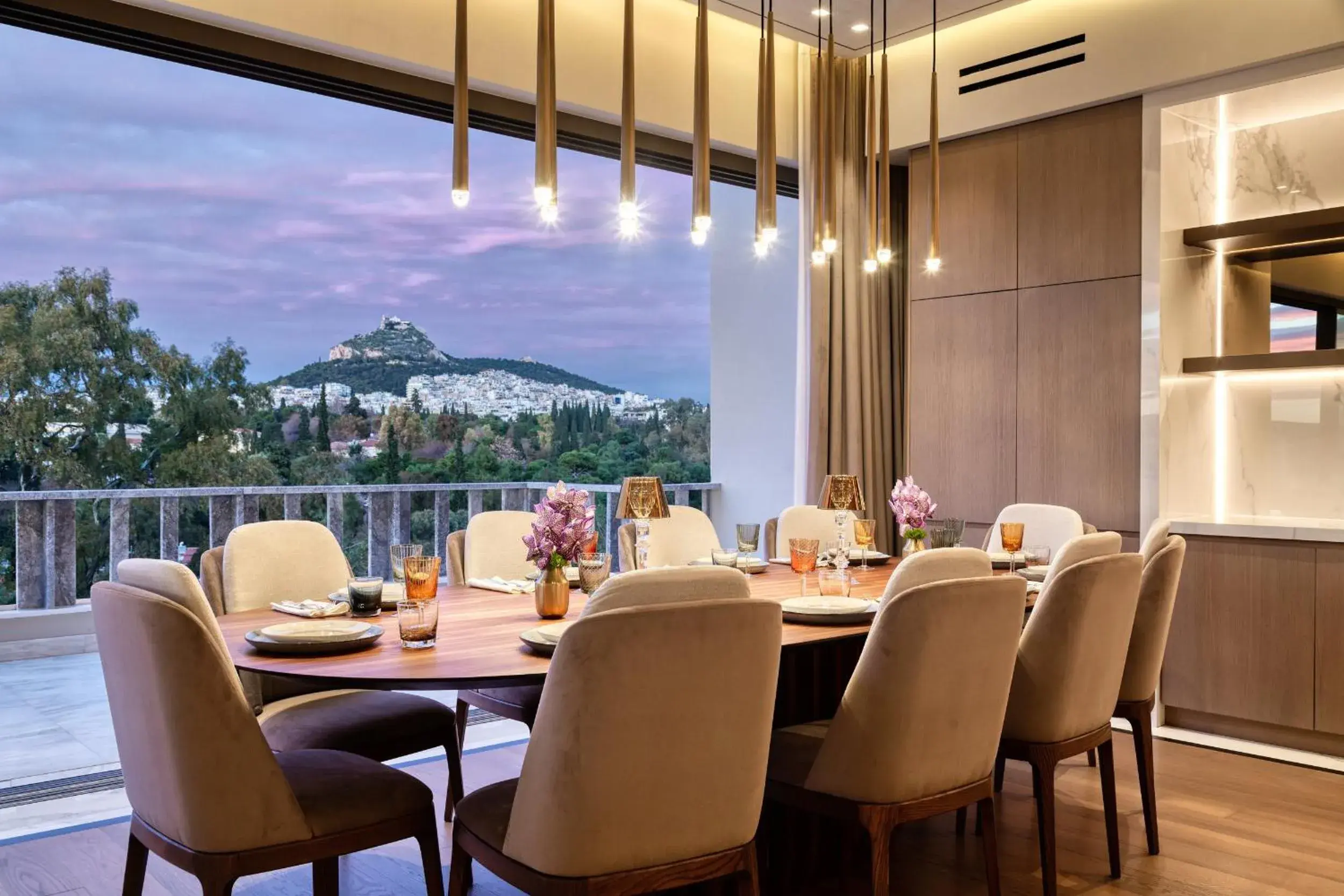 Dining area in The One Acropolis Dining area in The One Acropolis