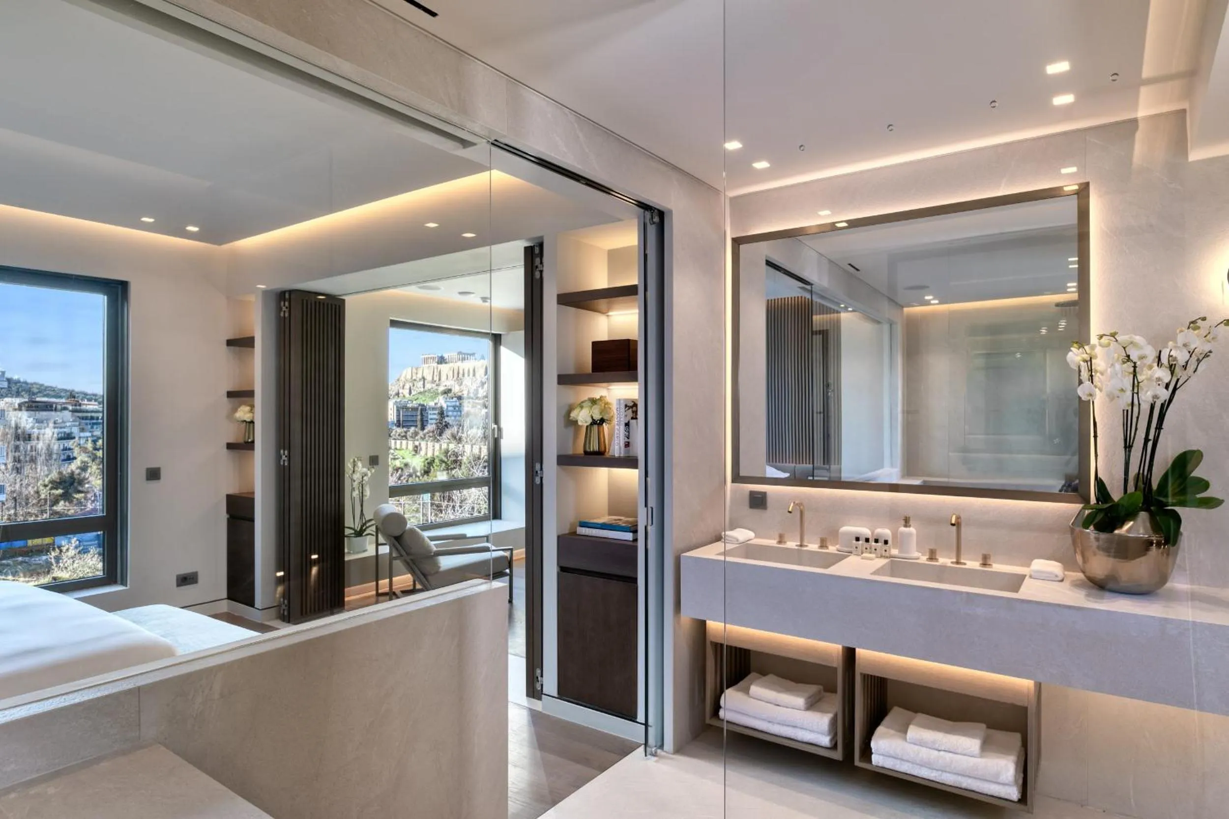 Bathroom in The One Acropolis