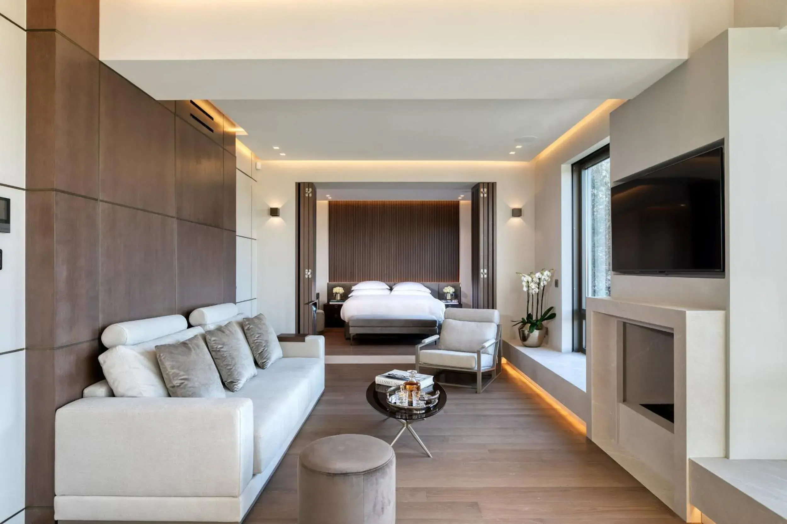 TV and multimedia, Bed in The One Acropolis TV and multimedia, Bed in The One Acropolis