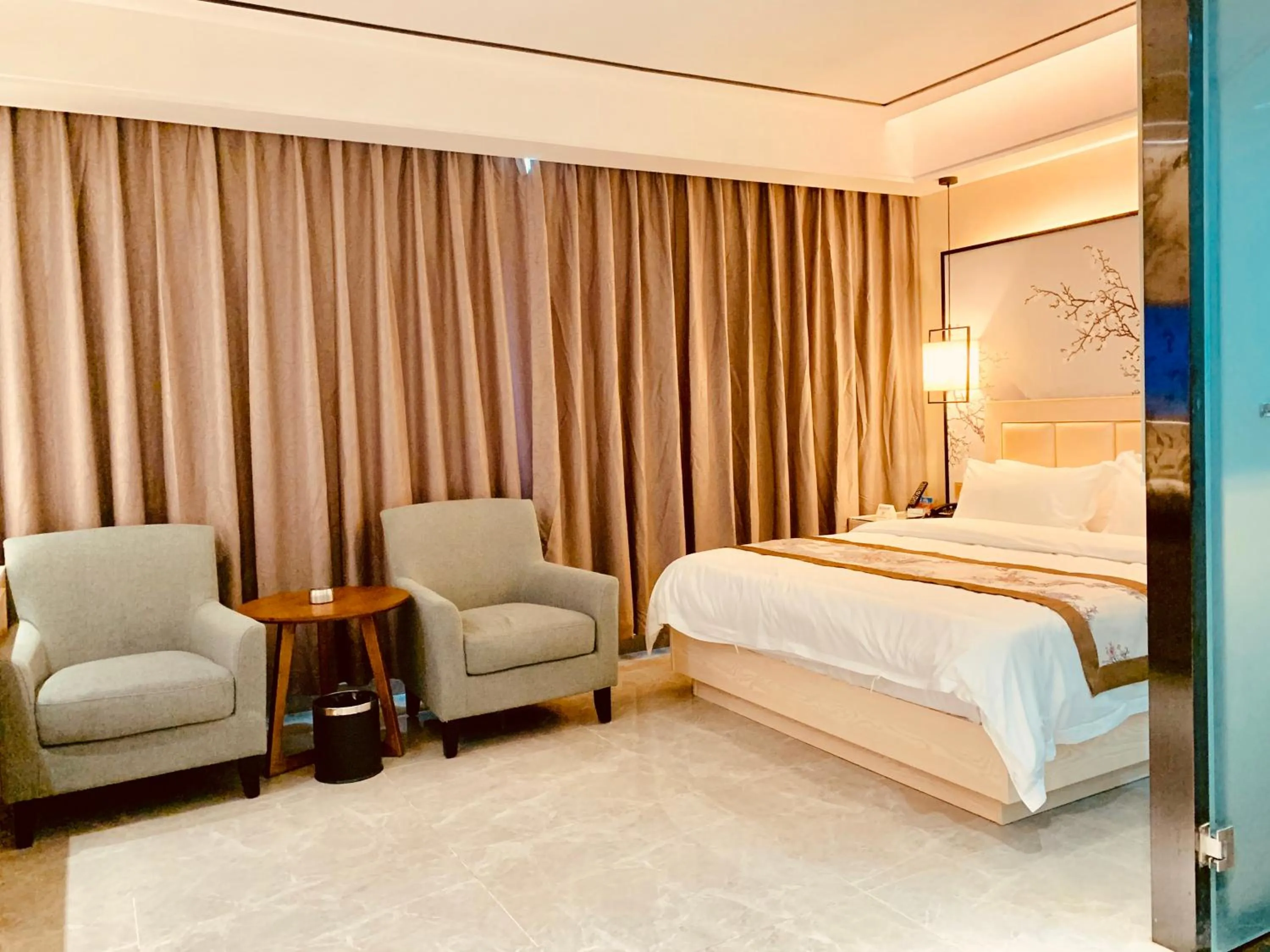 Decorative detail, Bed in Youngsun Hotel