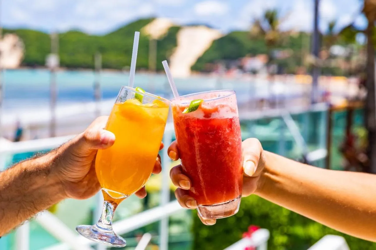 Area and facilities in Ponta Negra Beach Flat Prime