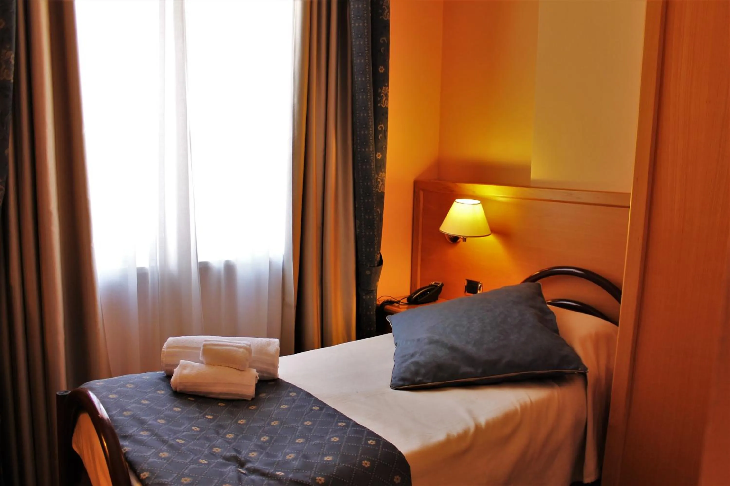 Bed in Hotel Bristol