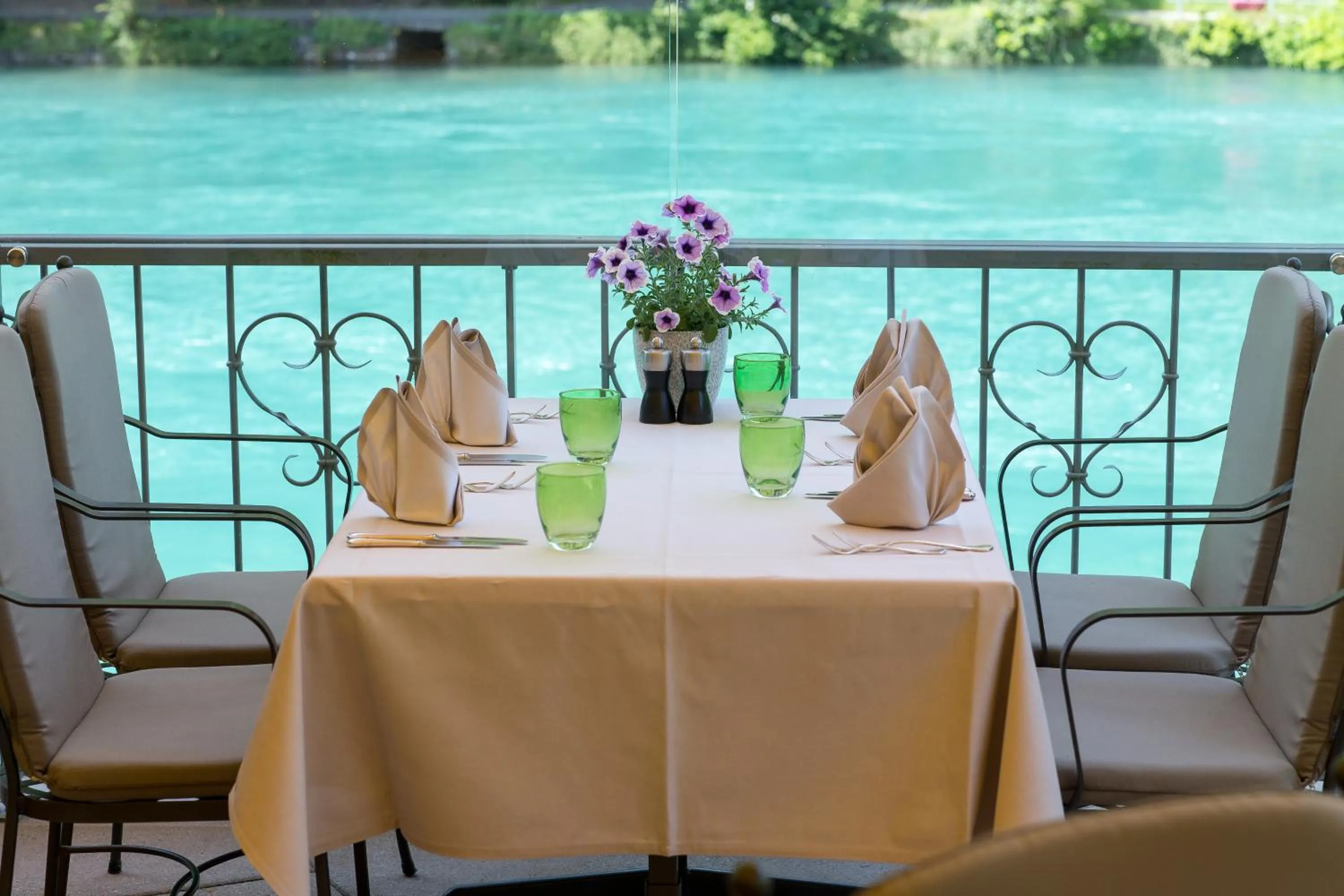 Restaurant/places to eat in Grand Hotel Beau Rivage Interlaken